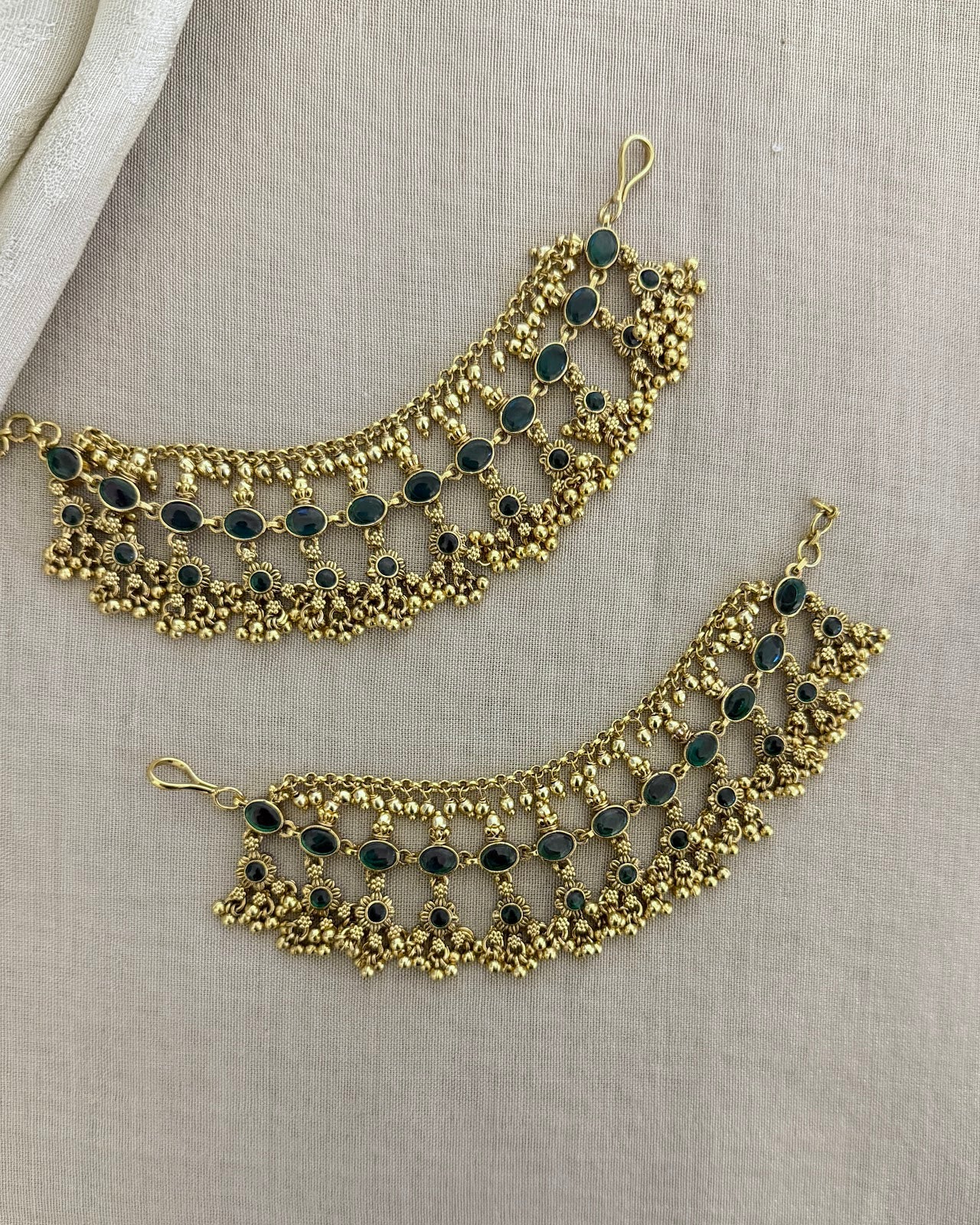 Green Kundan Pearl Drop Ear Chain EC210
