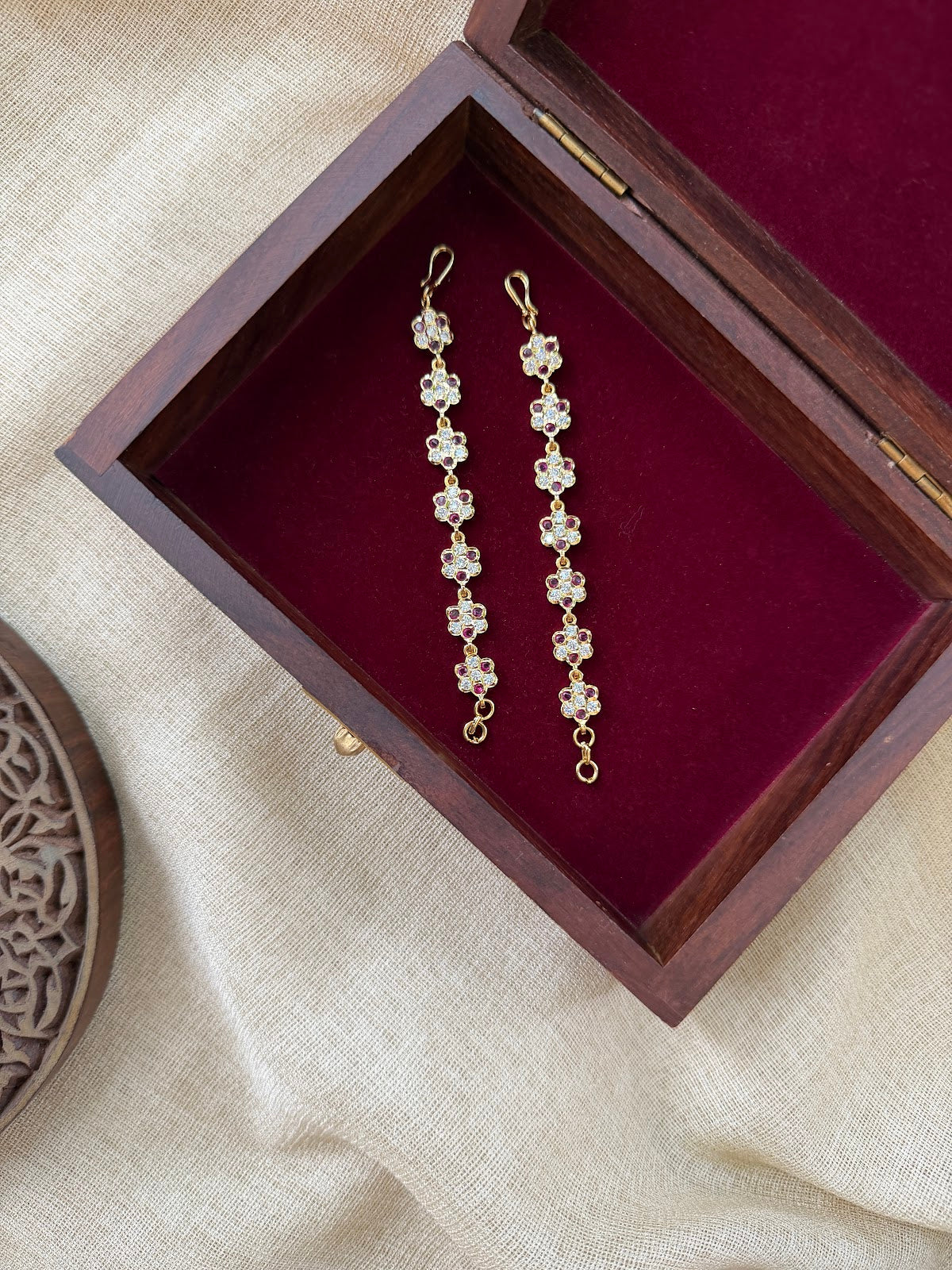 Ethnic Impon Ear Chain – Ruby & White Floral Design EC247