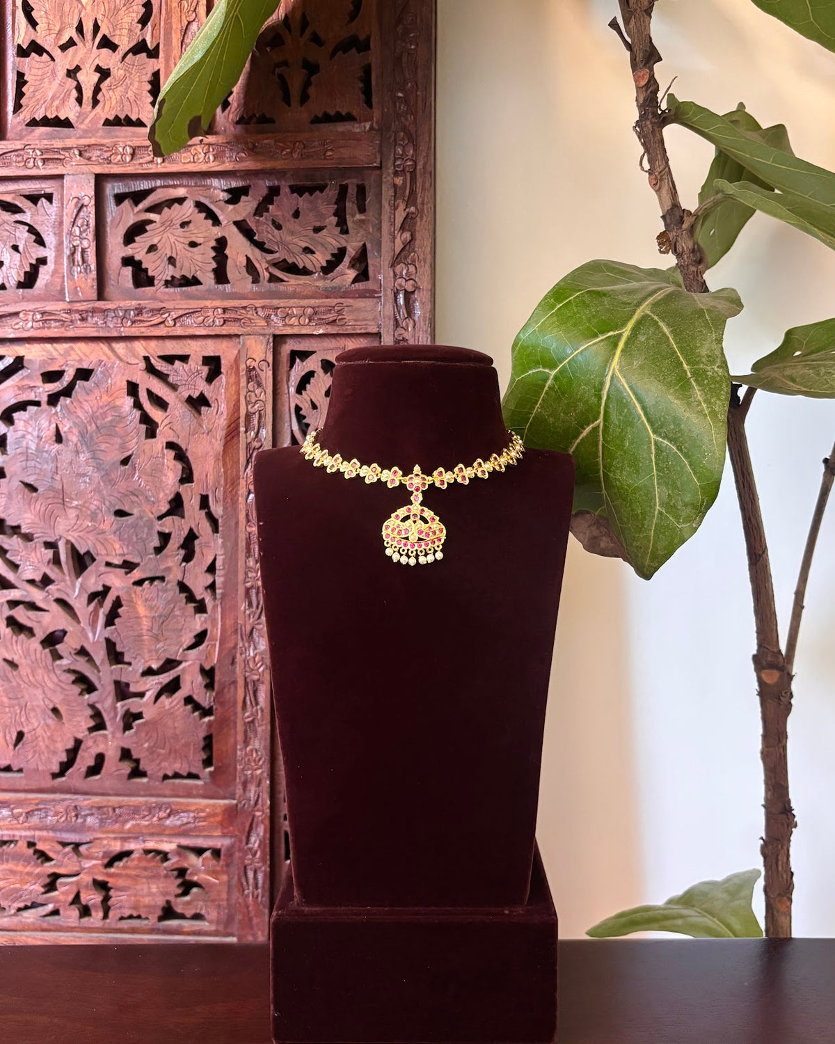 Traditional Vintage Impon Ruby & White Necklace | Handmade Gold Tone | NC928
