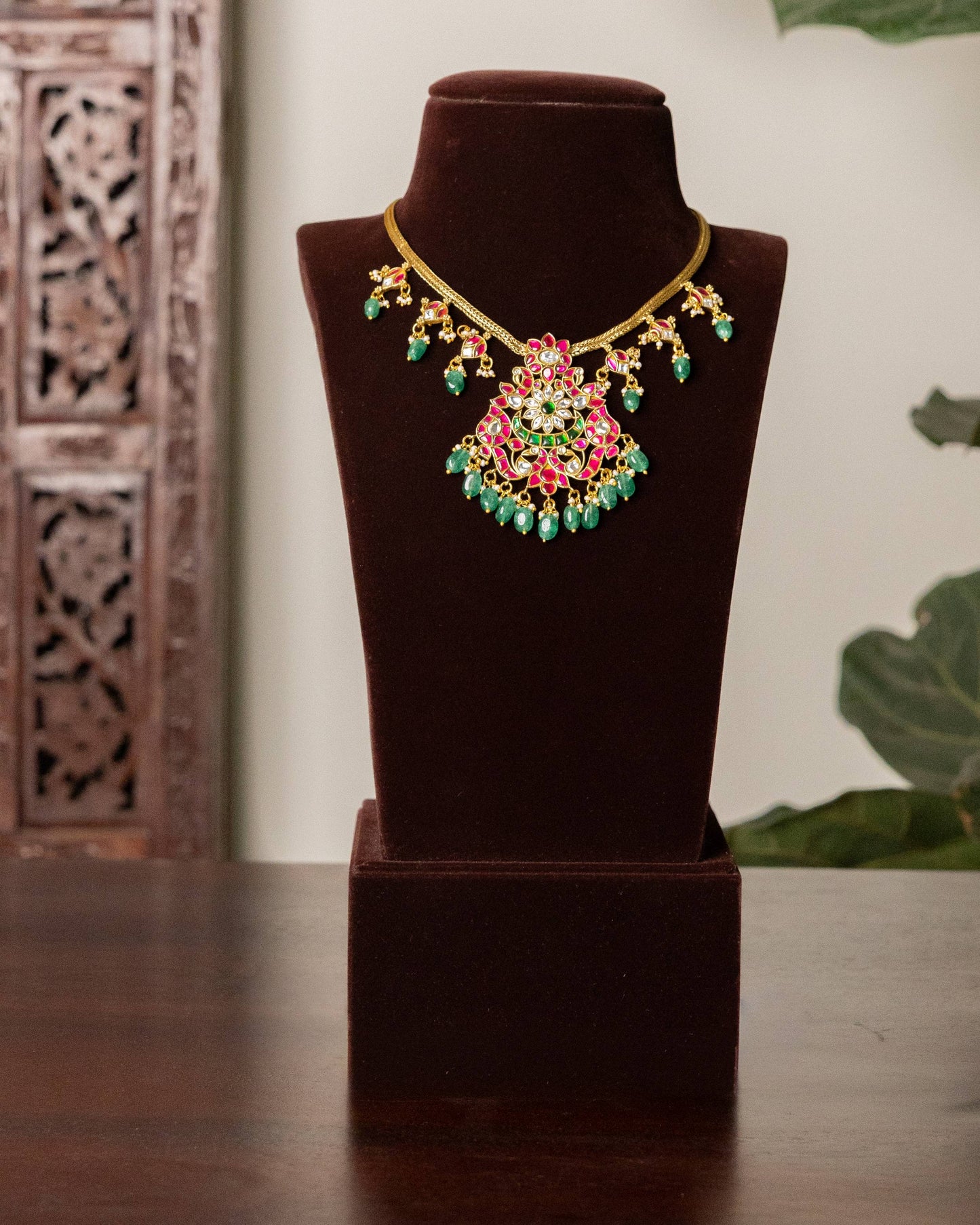 Multi Colour Jadau Kundan Choker Necklace with Floral Center Pendant | NC626