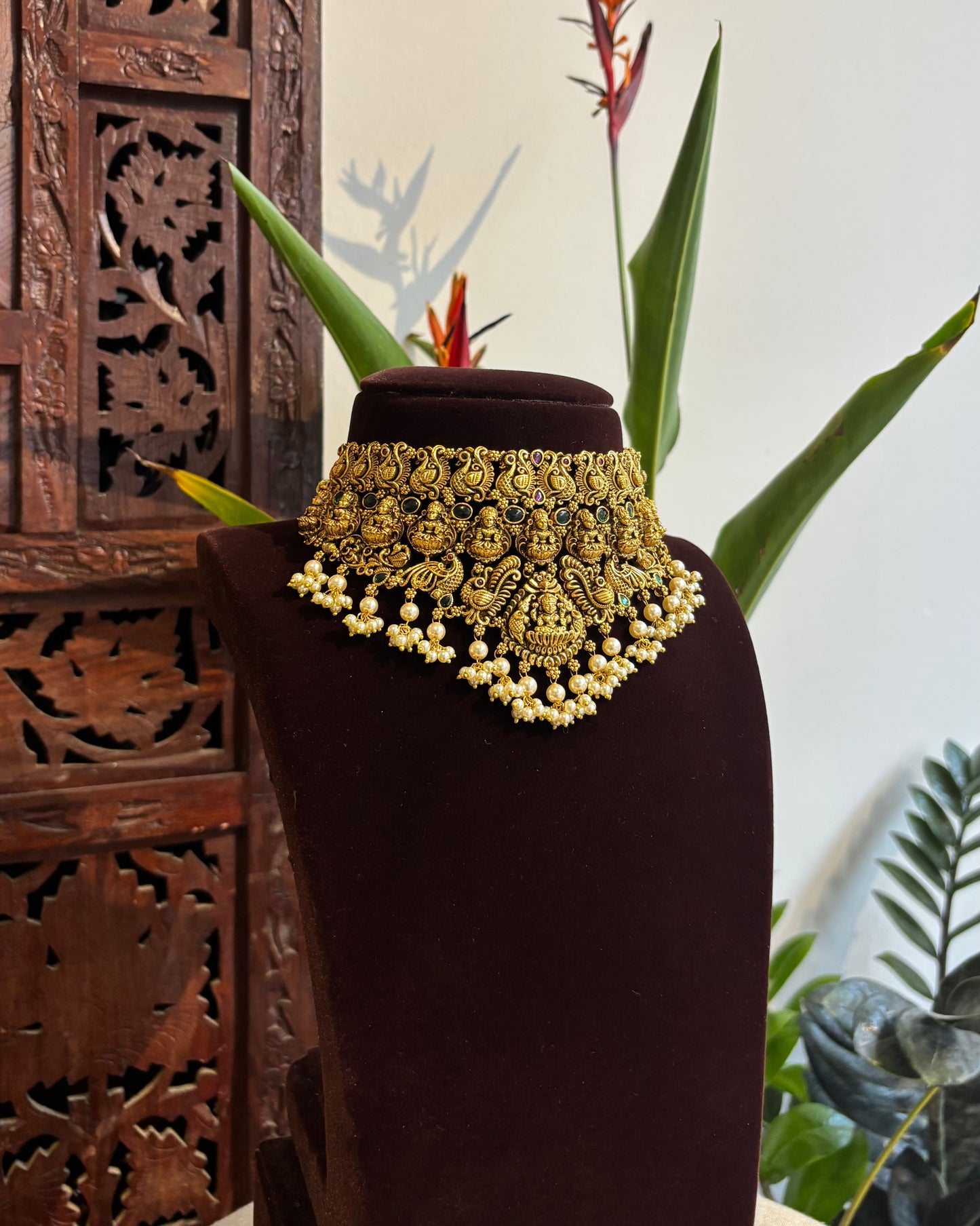 Antique Lakshmi Gold-Finish Temple Choker Necklace Set with Earrings | NC203