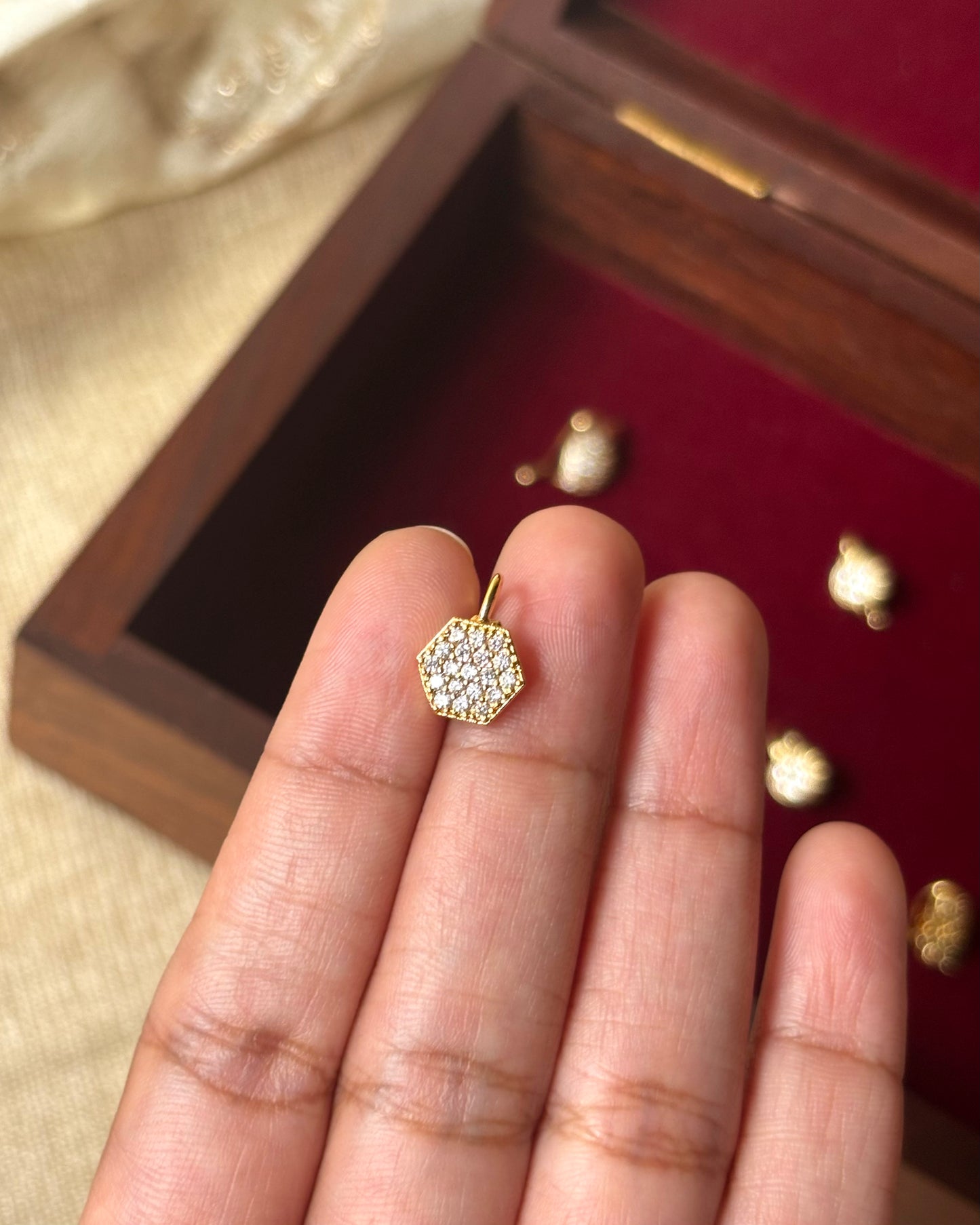 Minimal AD Clip On Nosepin | NP062