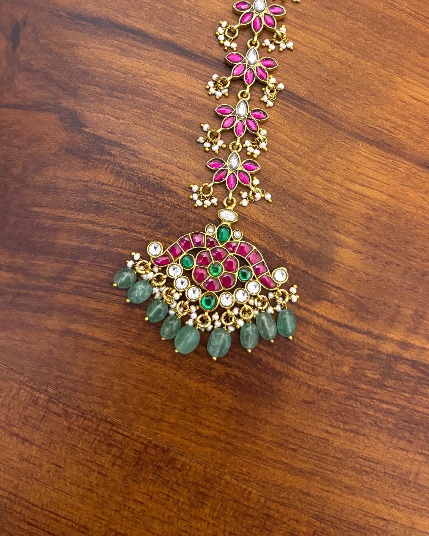 Gold Plated Jadau Kundan Maang Tikka with Floral Pendant and Floral Chain | MT114