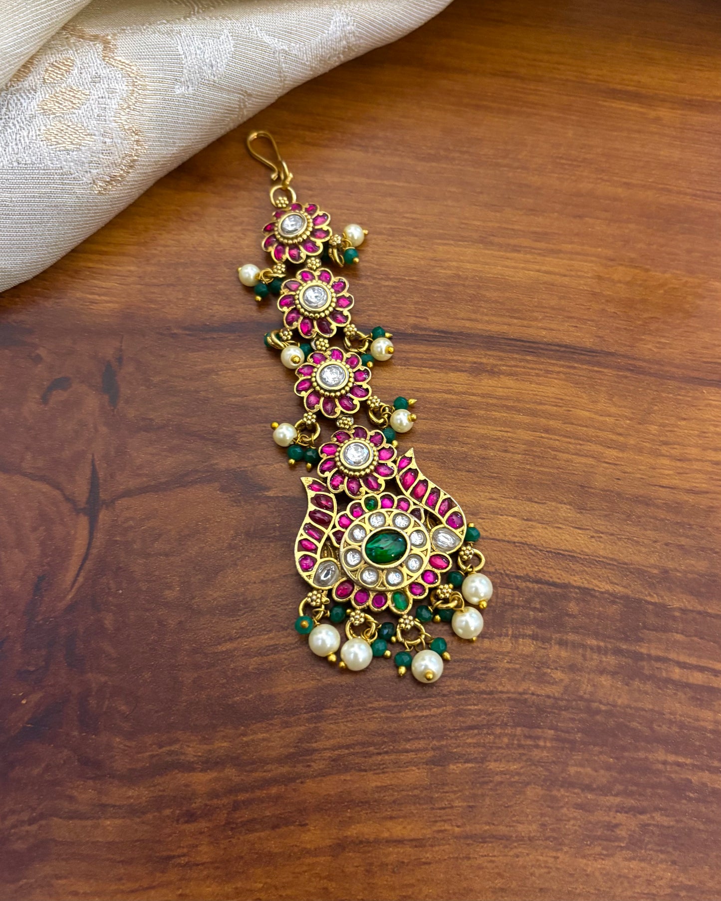 Floral Design Jadau Kundan Maangtika with Pearl Beads | MT113