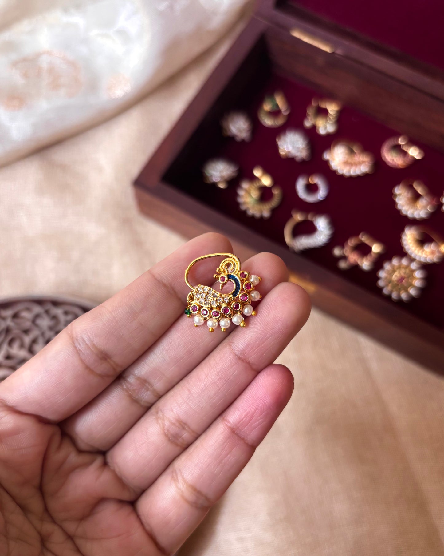 Peacock Statement Clip on Nosepin | NP018