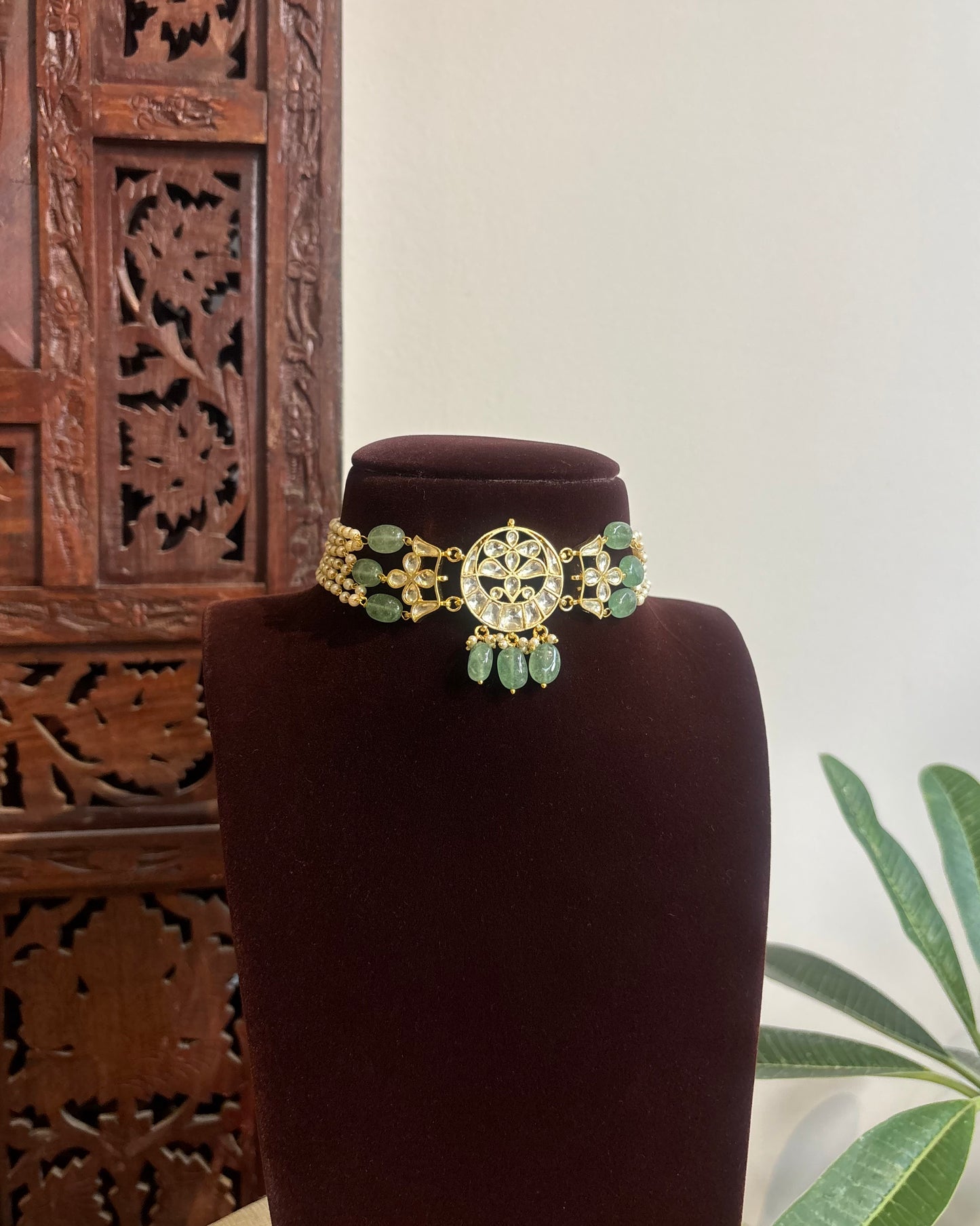 White Floral Kundan Choker With Earrings | Handmade Gold Plated | NC484