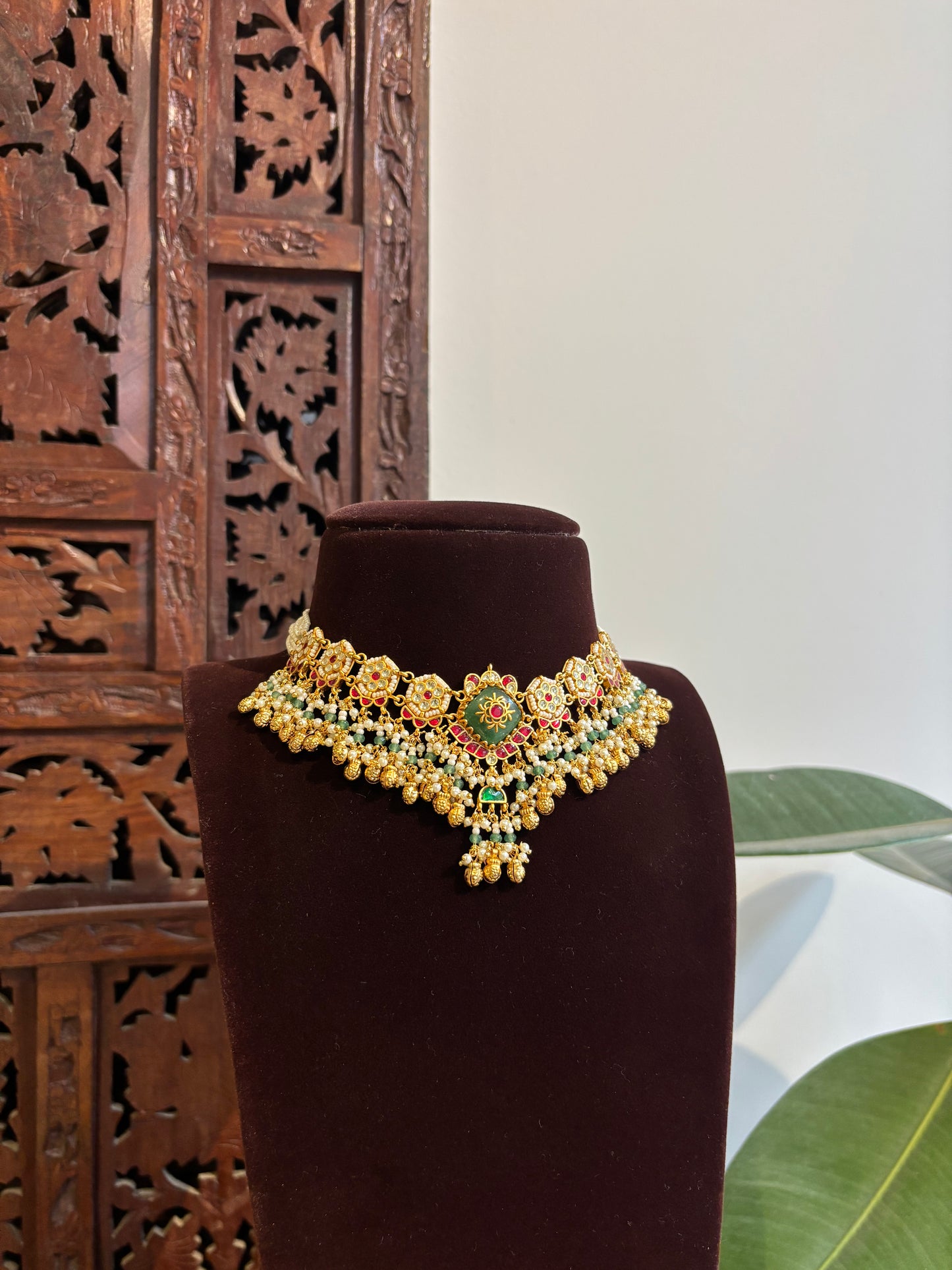 Multicolor Kundan Floral Necklace | NC370