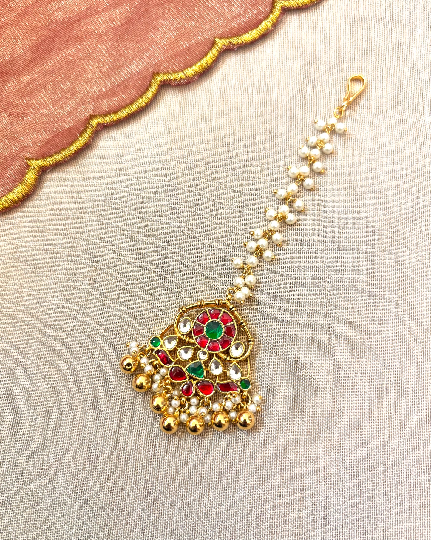 Minimal Jadau Kundan Maang Tikka in Red, Green & White | Antique Gold Finish