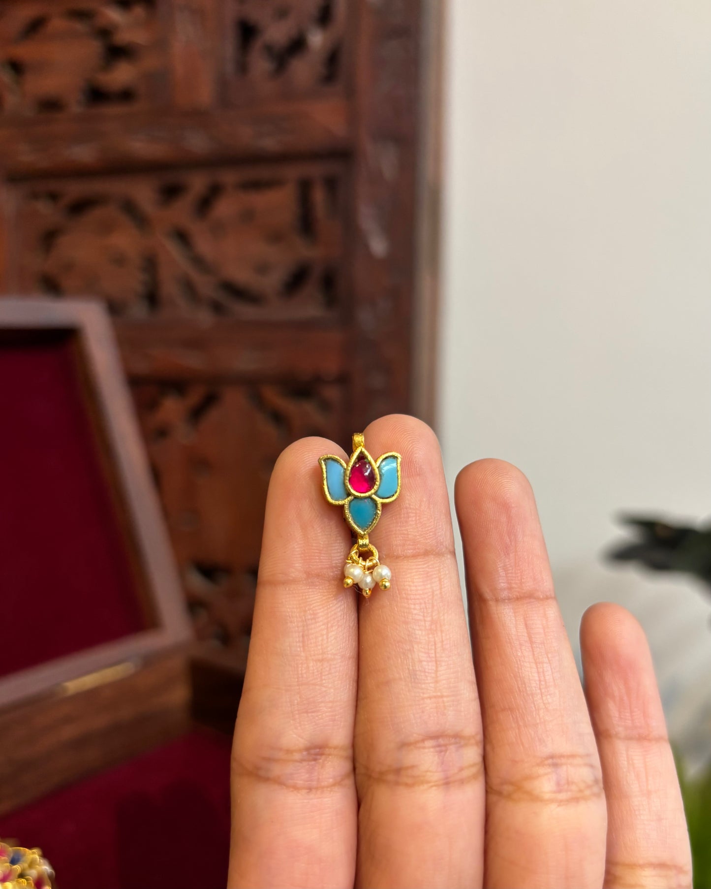 Lotus Pink & Blue Minimal Floral Clip On Nosepin | NP090