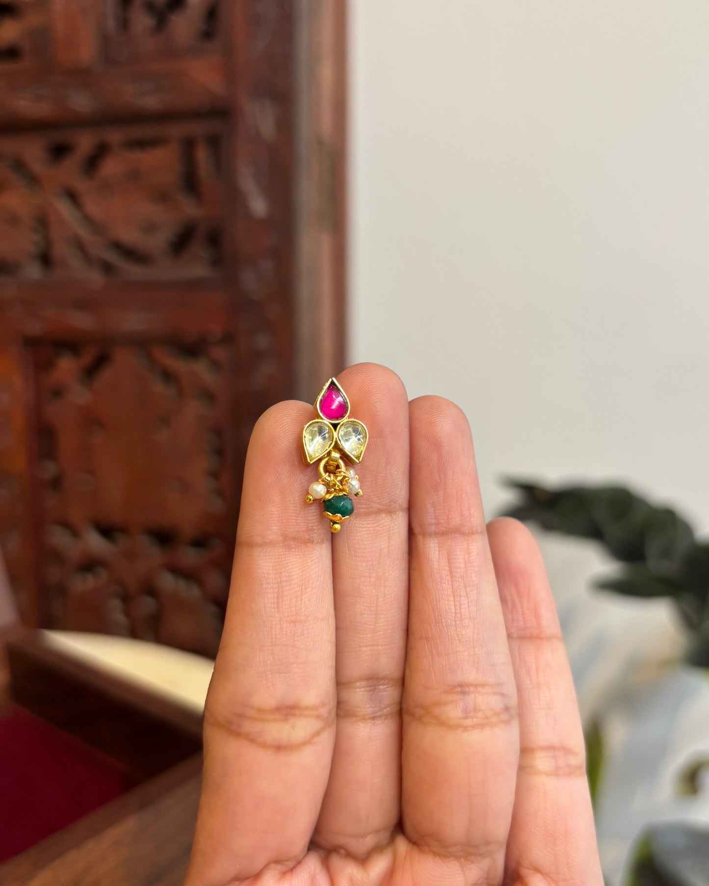 Floral Minimal Floral Clip On Nosepin | NP100