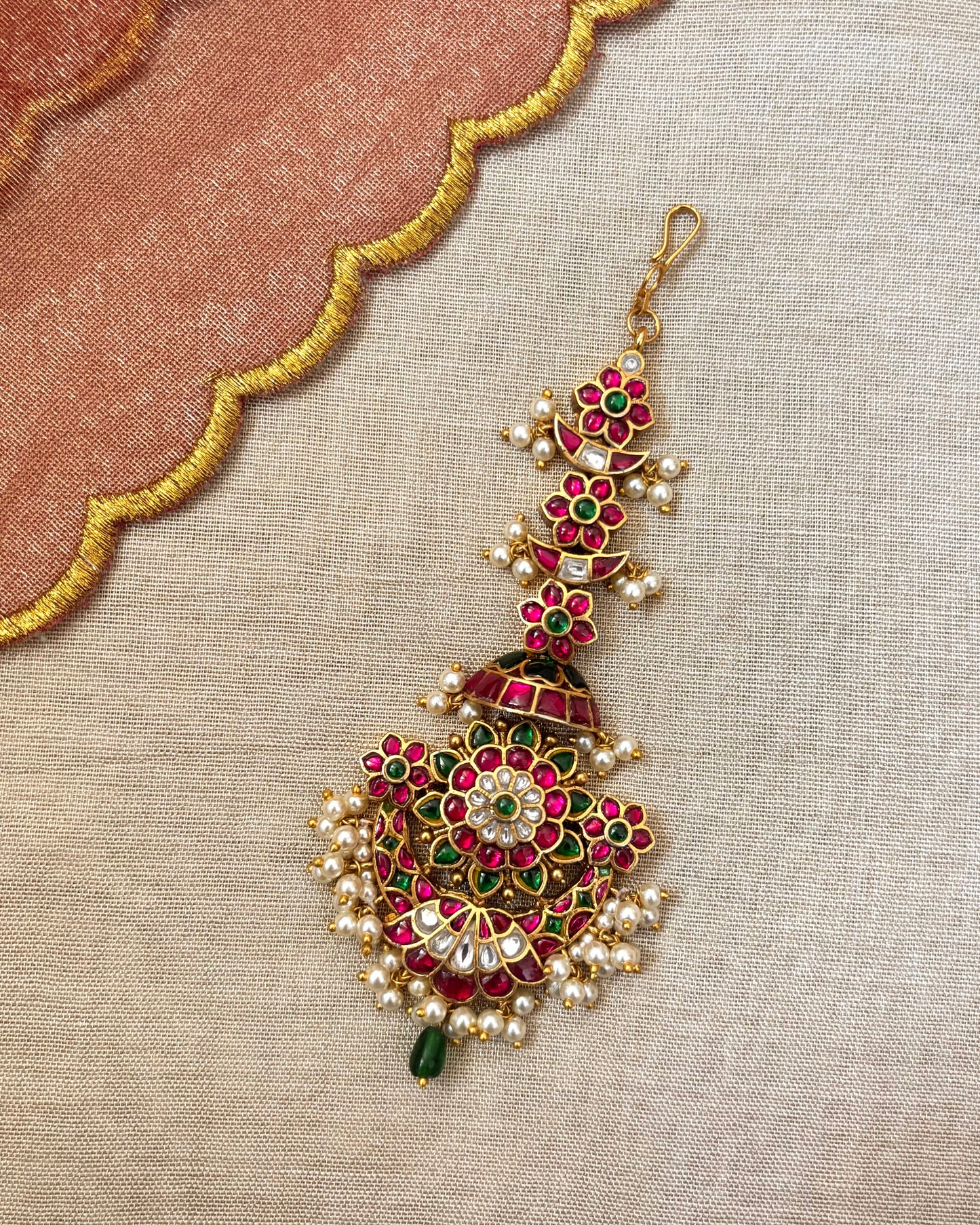 Floral Design Jadau Kundan Maangtika with Pearl Beads | MT047
