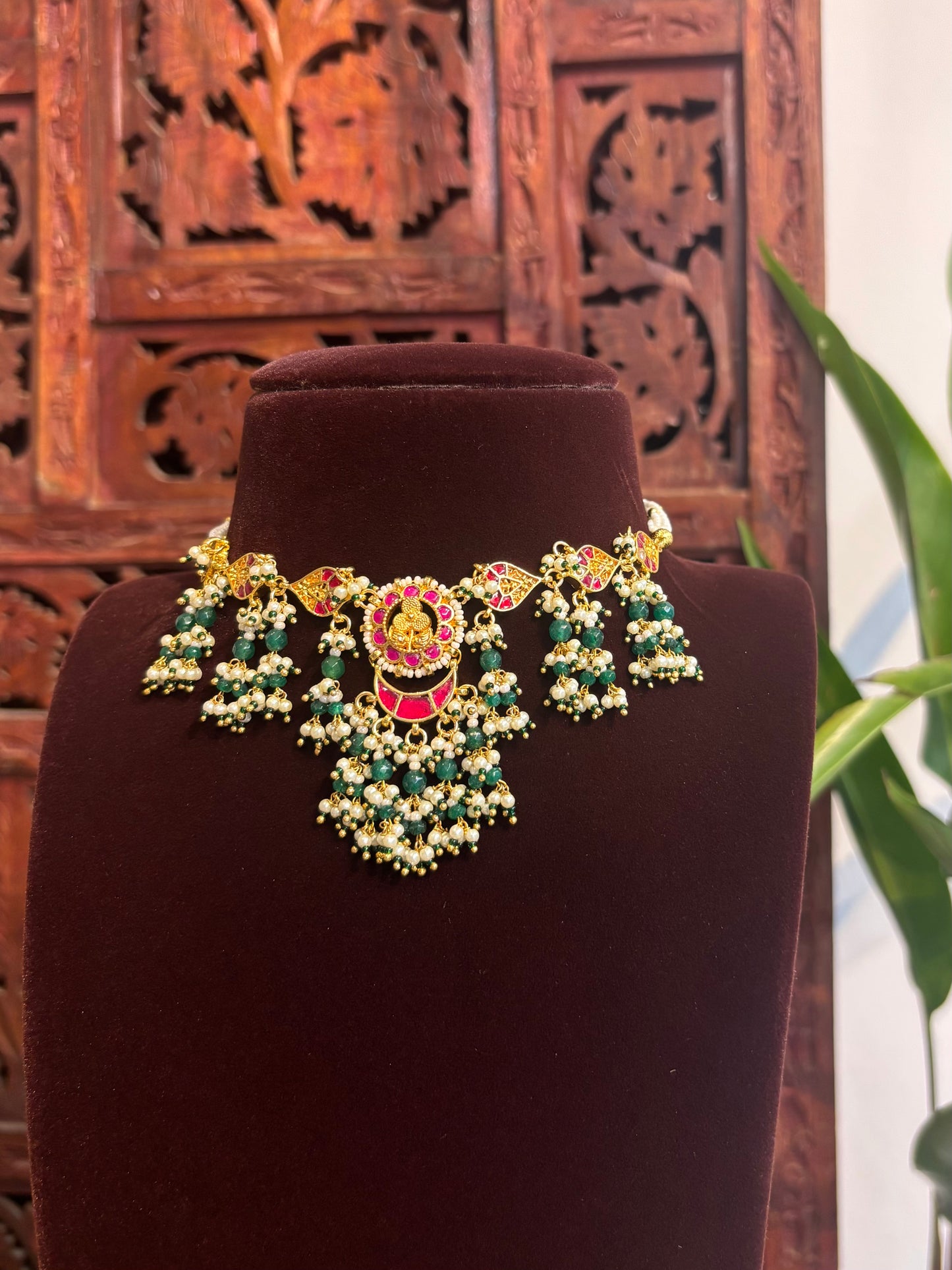 Floral Pachi Kundan Choker with Earrings | NC161