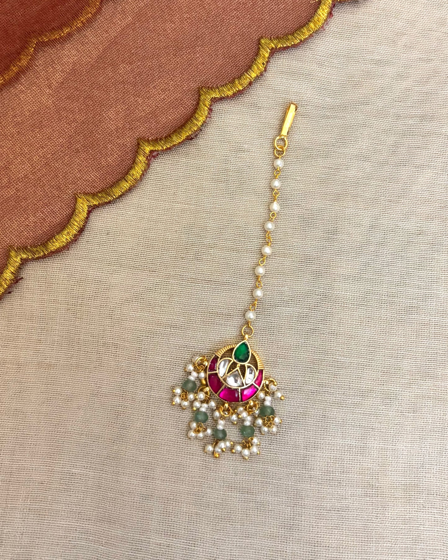 Jadau Kundan Maang Tikka with Pearl Chain | MT036