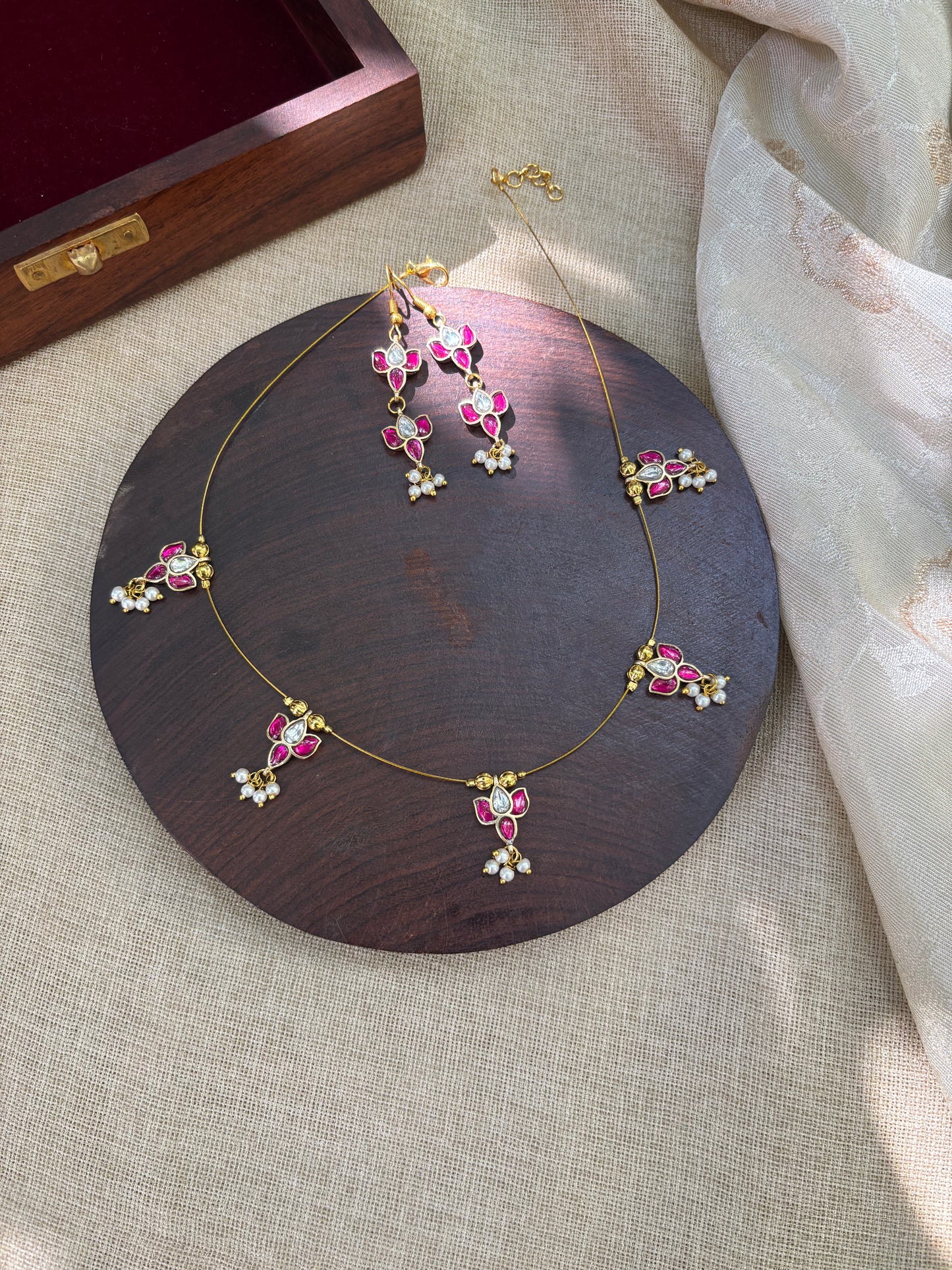 Jadau Kundan Invisible Chain Necklace with Earrings | Ruby & White | NC567