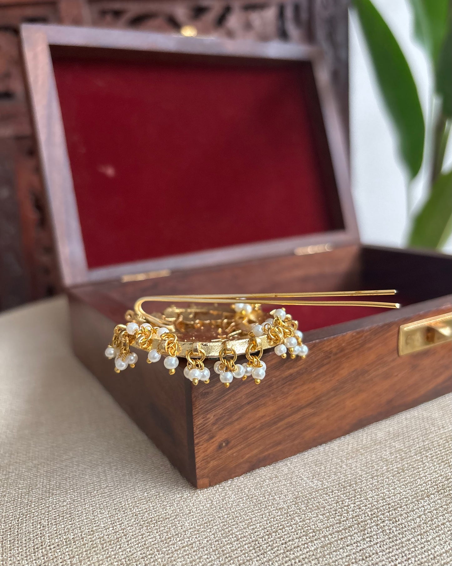 Intricate Multicolor Lotus Floral Round Jadau Kundan Pendant | HA172