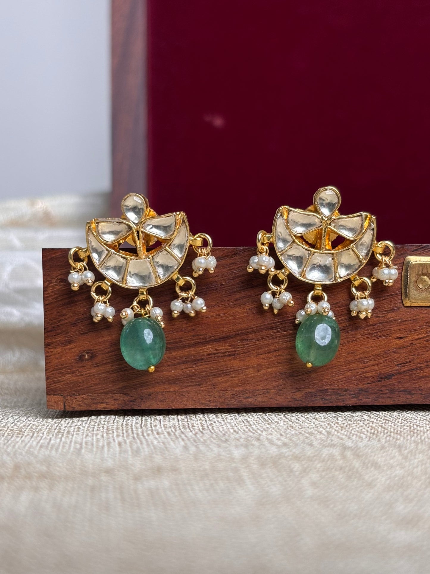 Minimal Kundan Pearl Choker Set | NC099