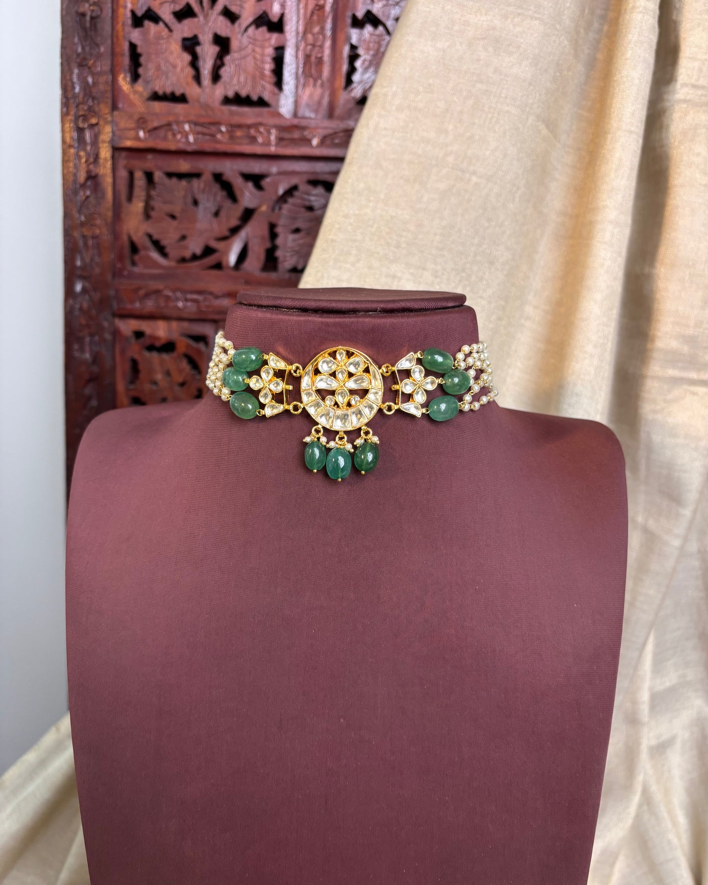 Minimal Kundan Pearl Choker Set | NC099