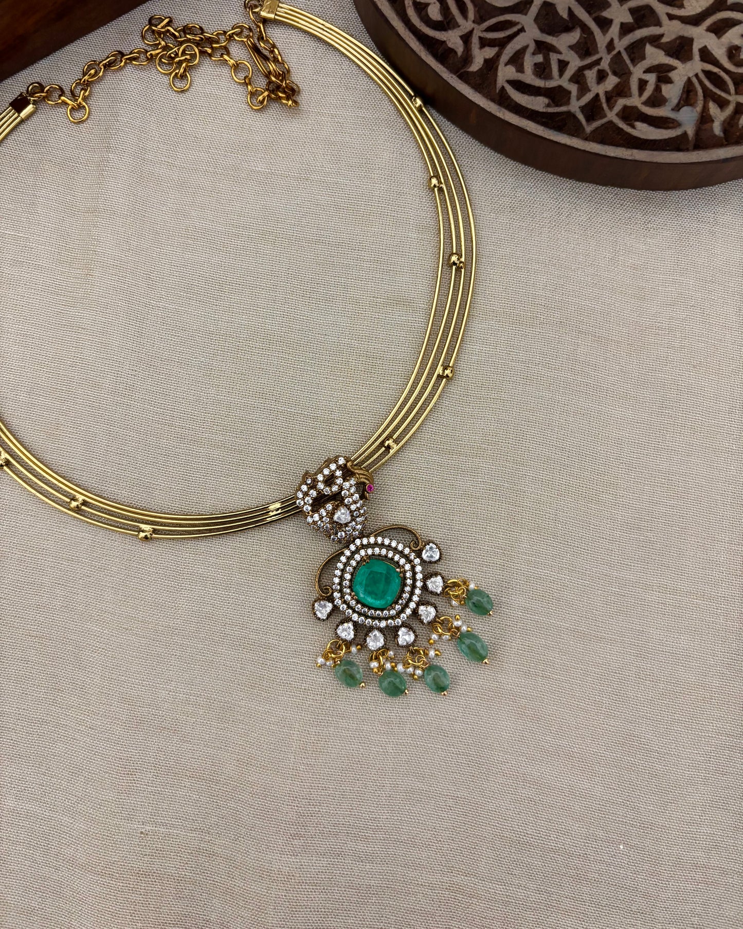 Peacock Kanti Necklace Set and Matching Earrings | NC121
