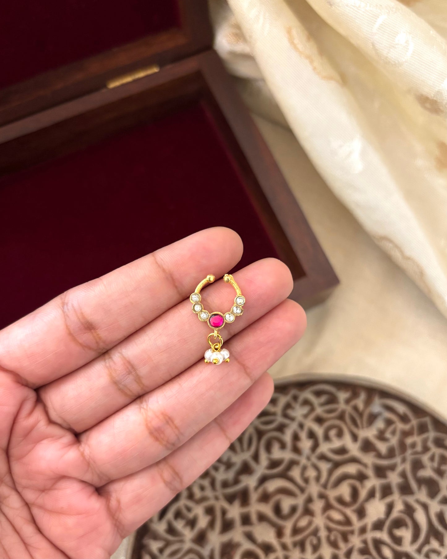 Minimal Clip On Septum Nosepin | NP036