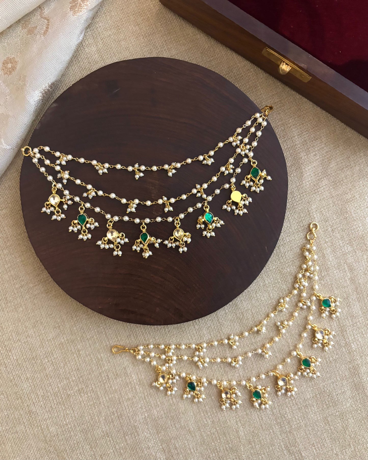 Minimal Jadau Kundan Three-Layer Pearl Ear Chain – Green & White | EC100