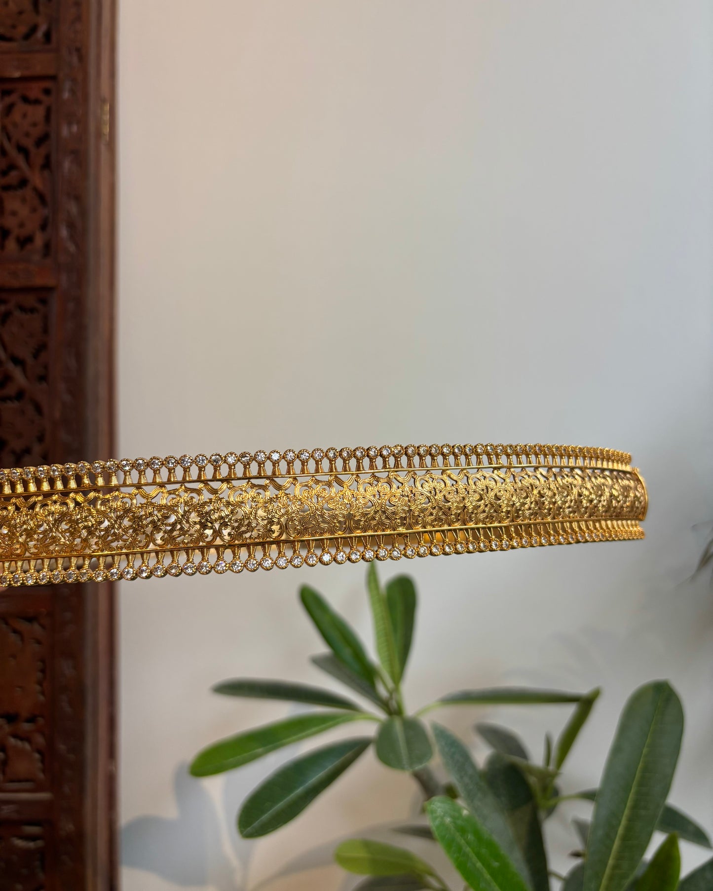 Gold Finish Floral Hipbelt – Bridal Vaddanam | WB014