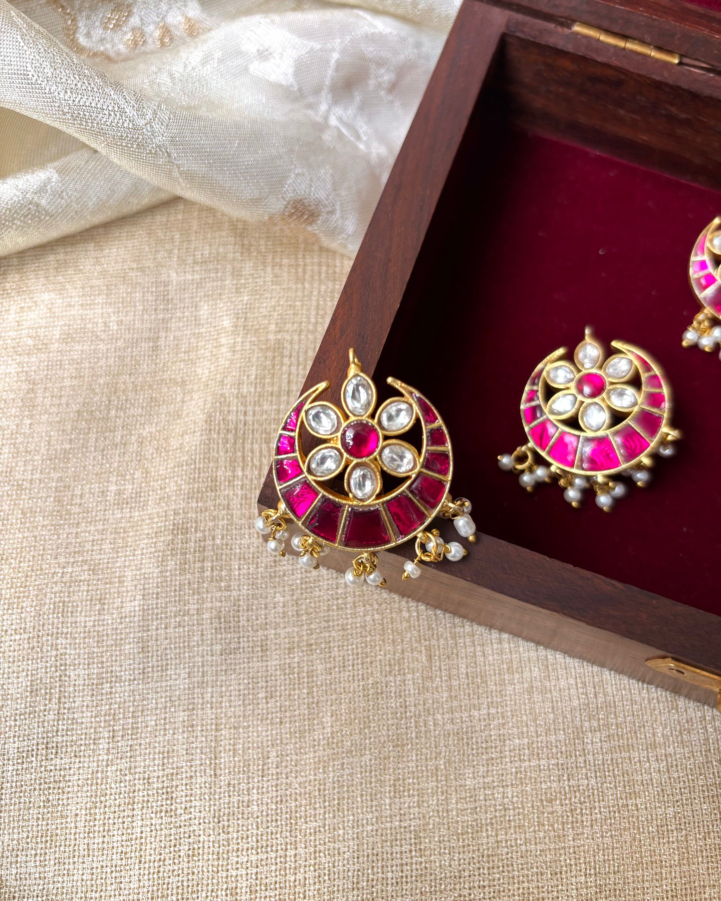 Handcrafted Floral Hair Pins – Jadau Kundan & Pearls | HA120