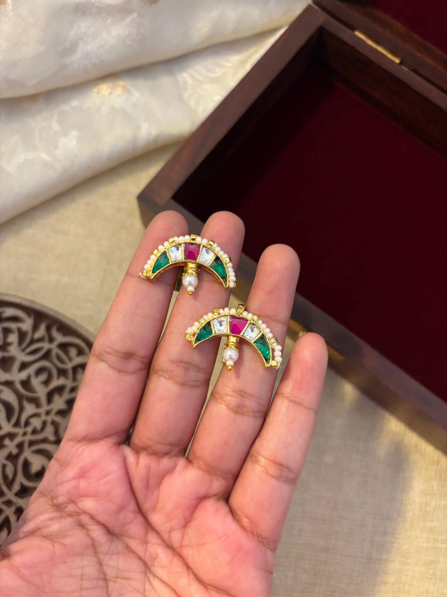 Handcrafted Chand Bugadi – Jadau Kundan Ear Accessory in Gold Plating | ER114
