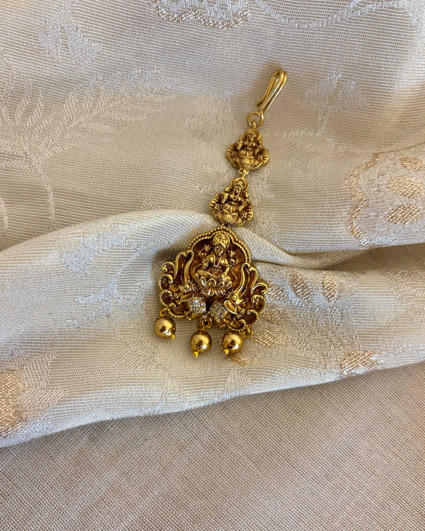 Antique Lakshmi Motif Maang Tikka | MT319