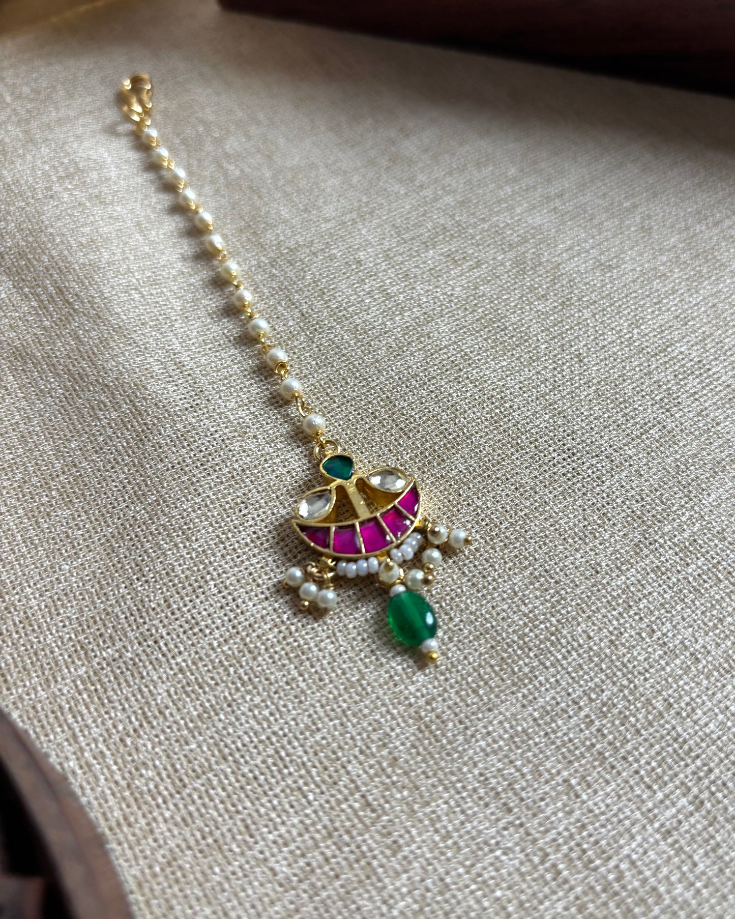 Jadau Kundan Maang Tikka with Pearl Chain | MT124