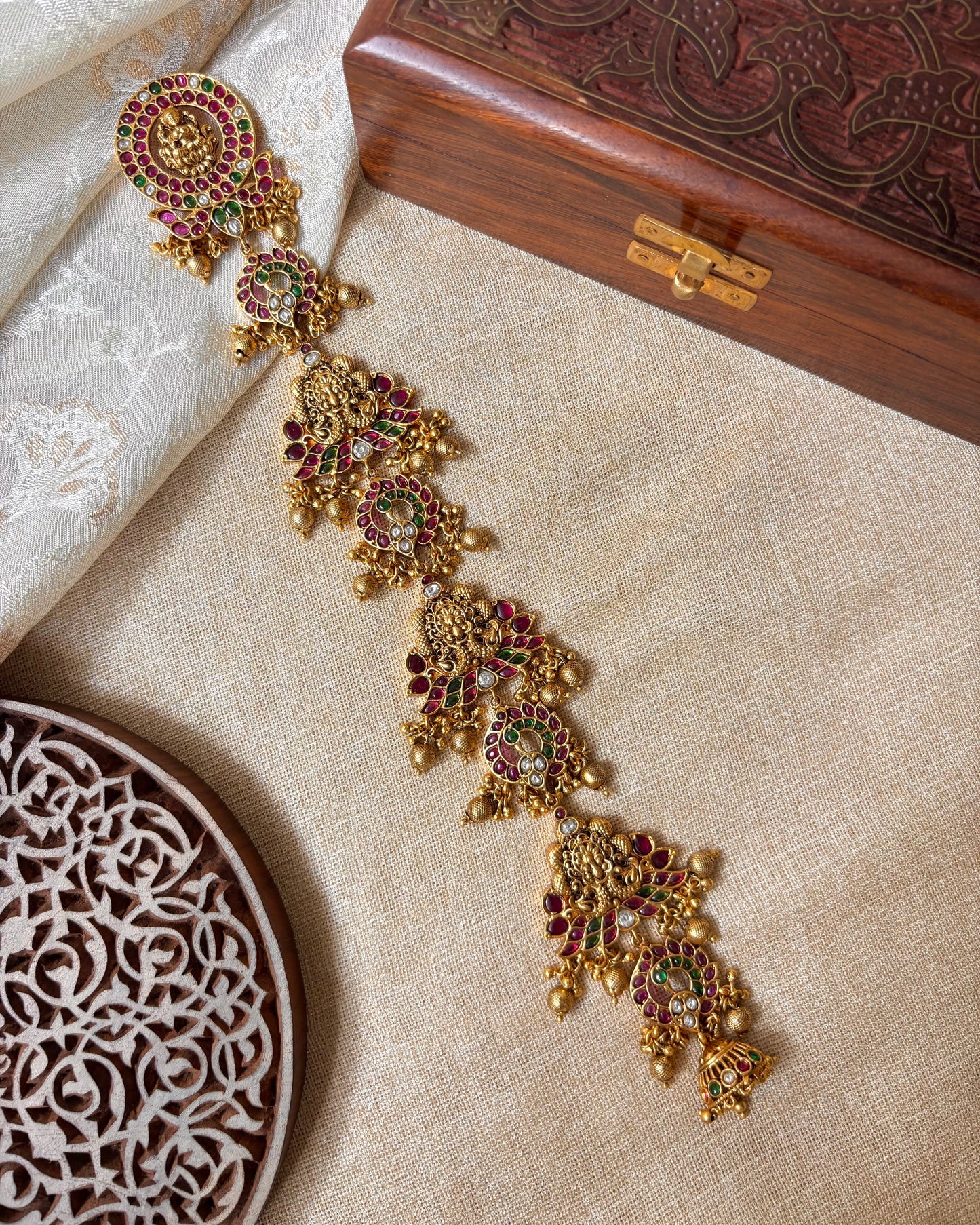 Lakshmi Hair Braid Accessory – Floral Elegance in Every Strand | HA141