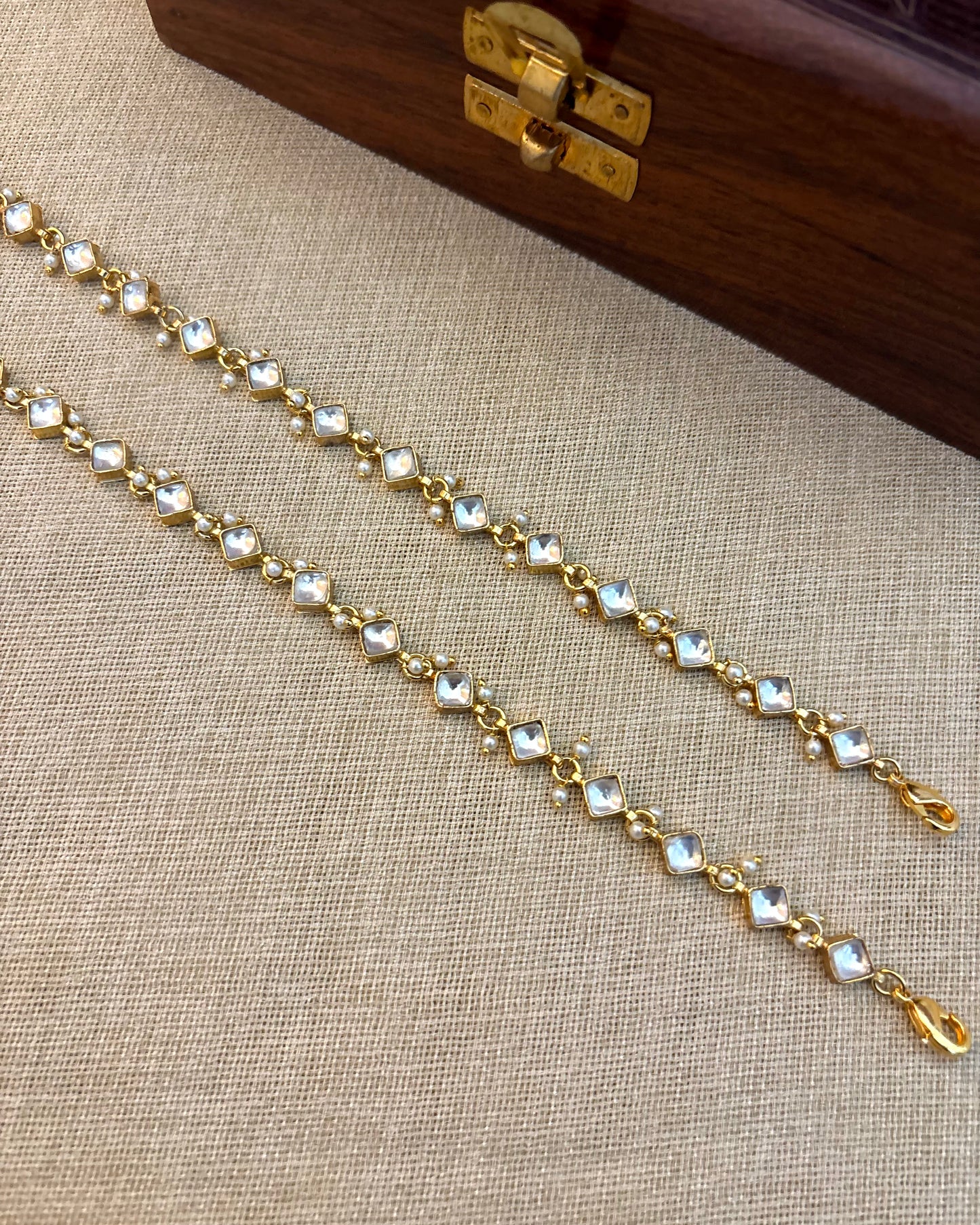 Handcrafted Pachi Kundan Anklets | AN004