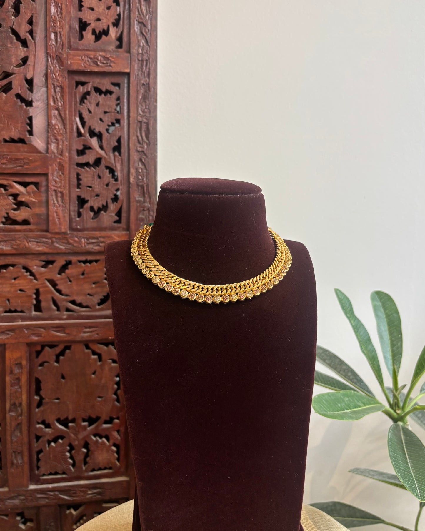 The Jalebi Swirl: Minimalist Kemp Stone Necklace | Ruby| Contemporary Ethnic Wear | NC466