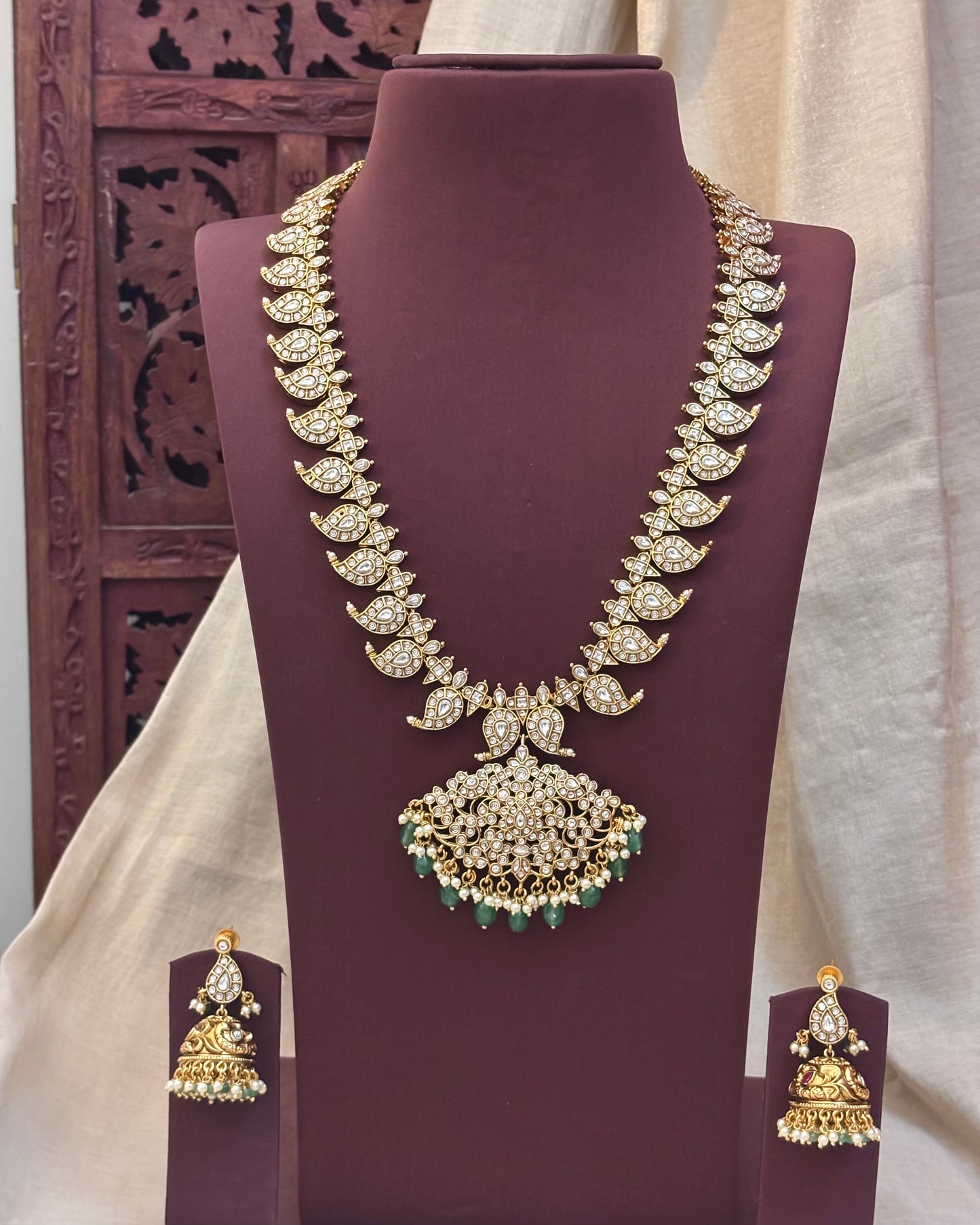 2 in 1 Kemp Mango Haram with Earrings | NC083