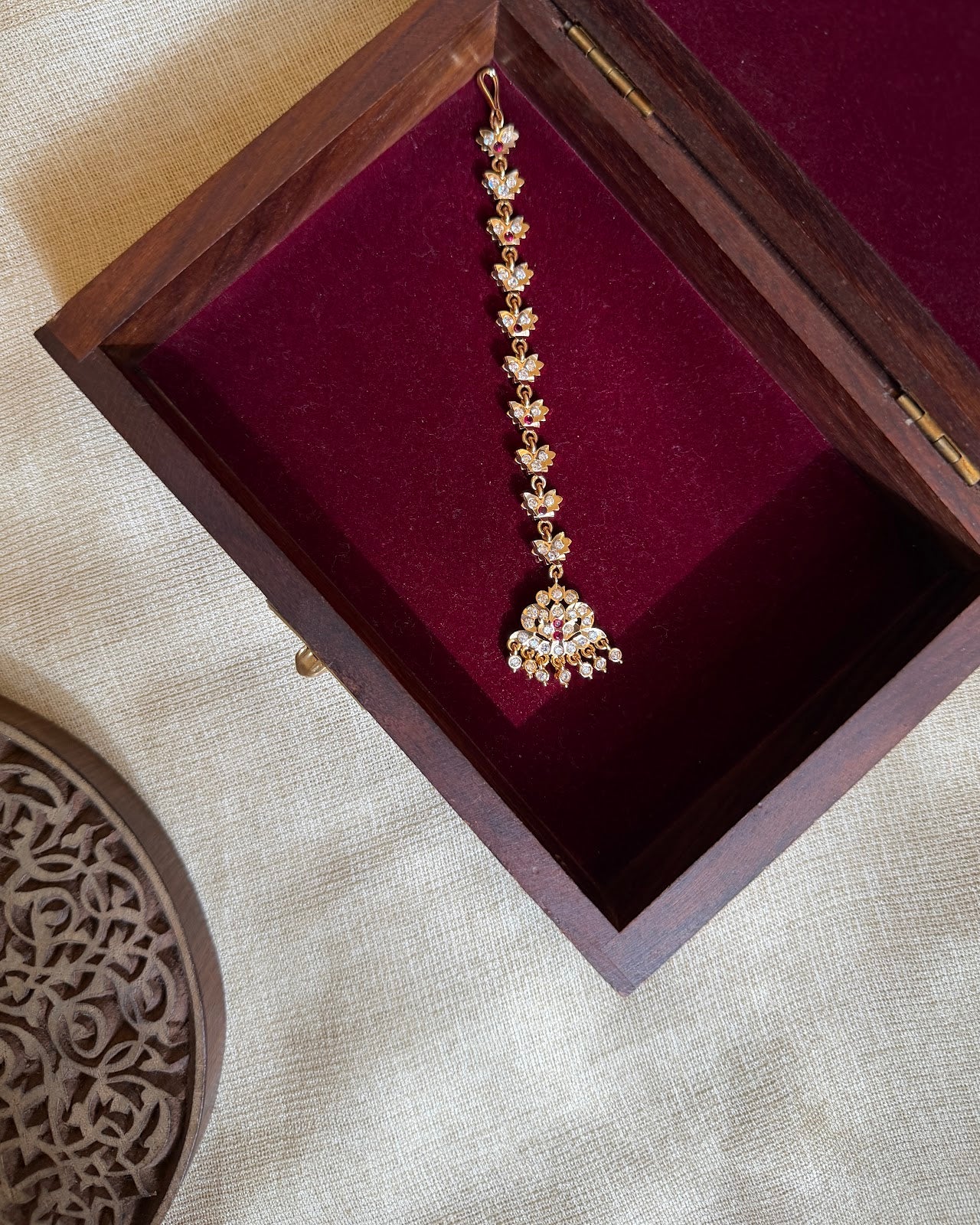 Vintage Impon Traditional Maang Tikka | White & Ruby | MT350