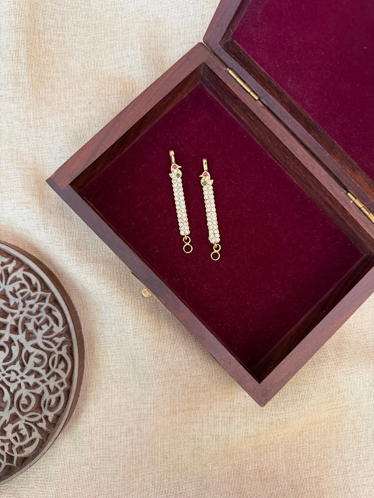 Vintage Impon Straight Ear Chain | Handmade Gold Tone | EC244