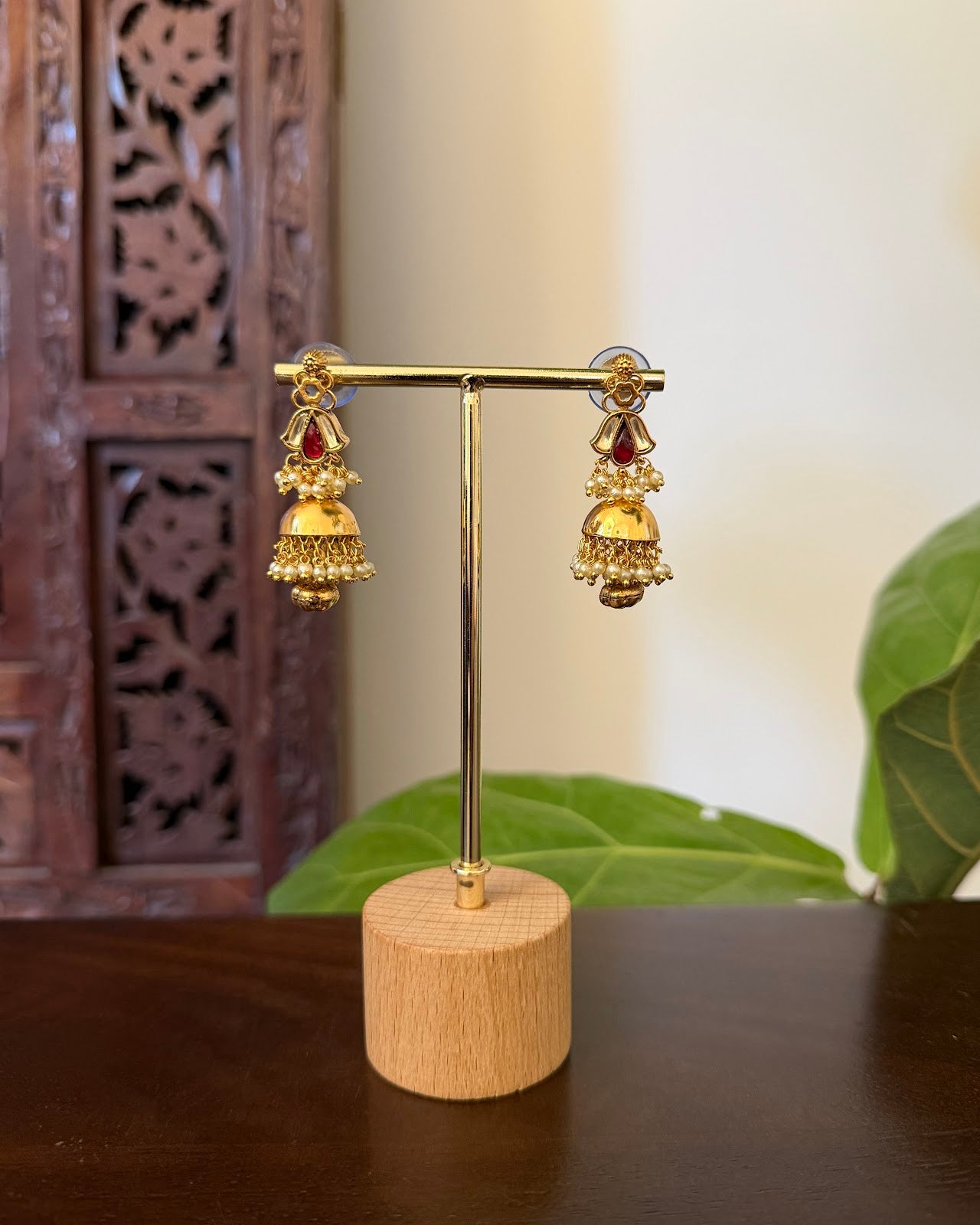 Floral Kundan Necklace with Earrings | Ruby & White | Handmade Gold Plated | NC846