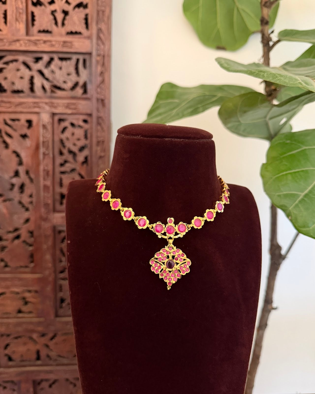 Attigai Vintage Ruby Floral Necklace | Handmade Gold Tone | NC812