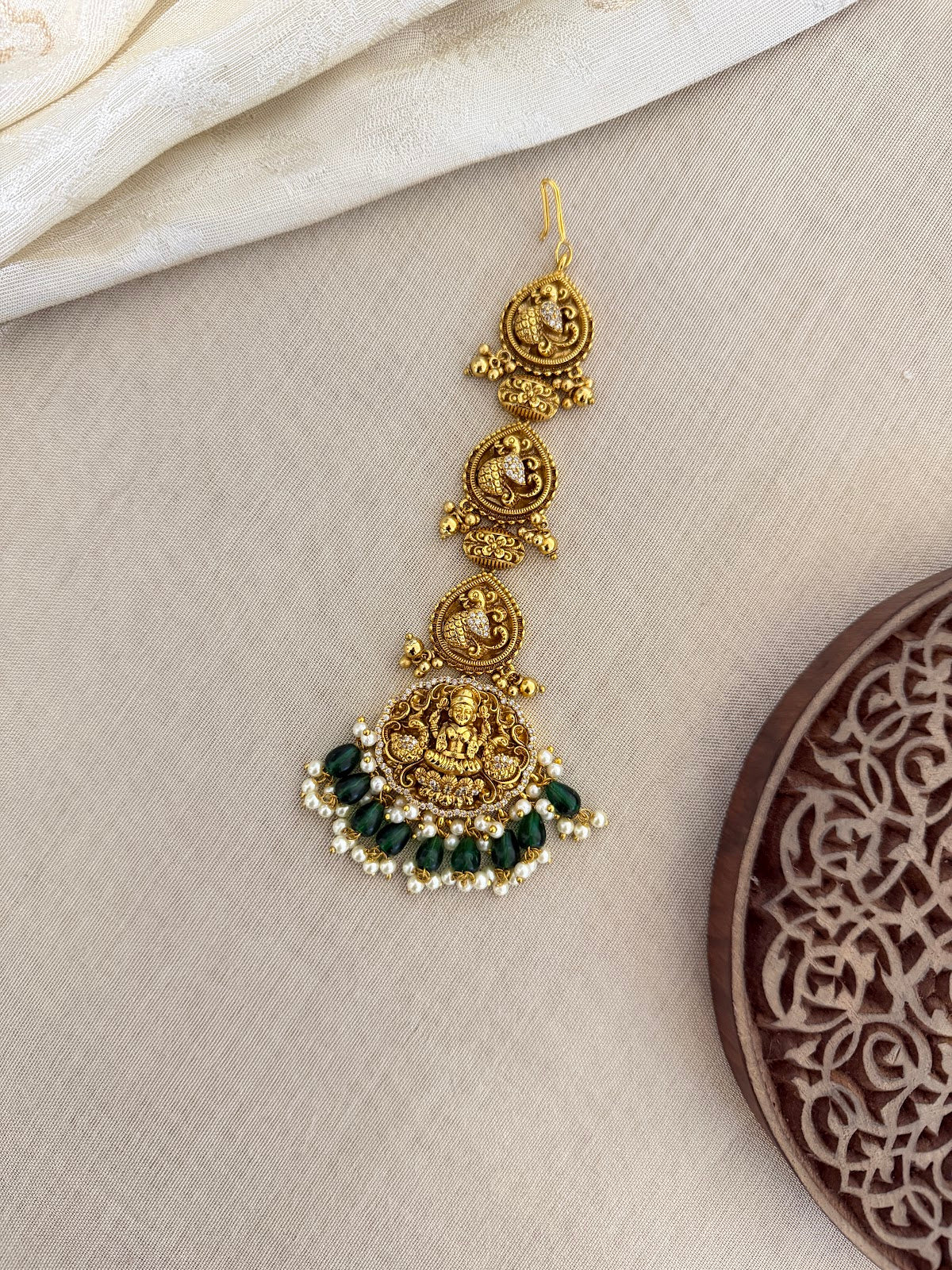 Antique Lakshmi Maang Tikka With Green Beads | MT327