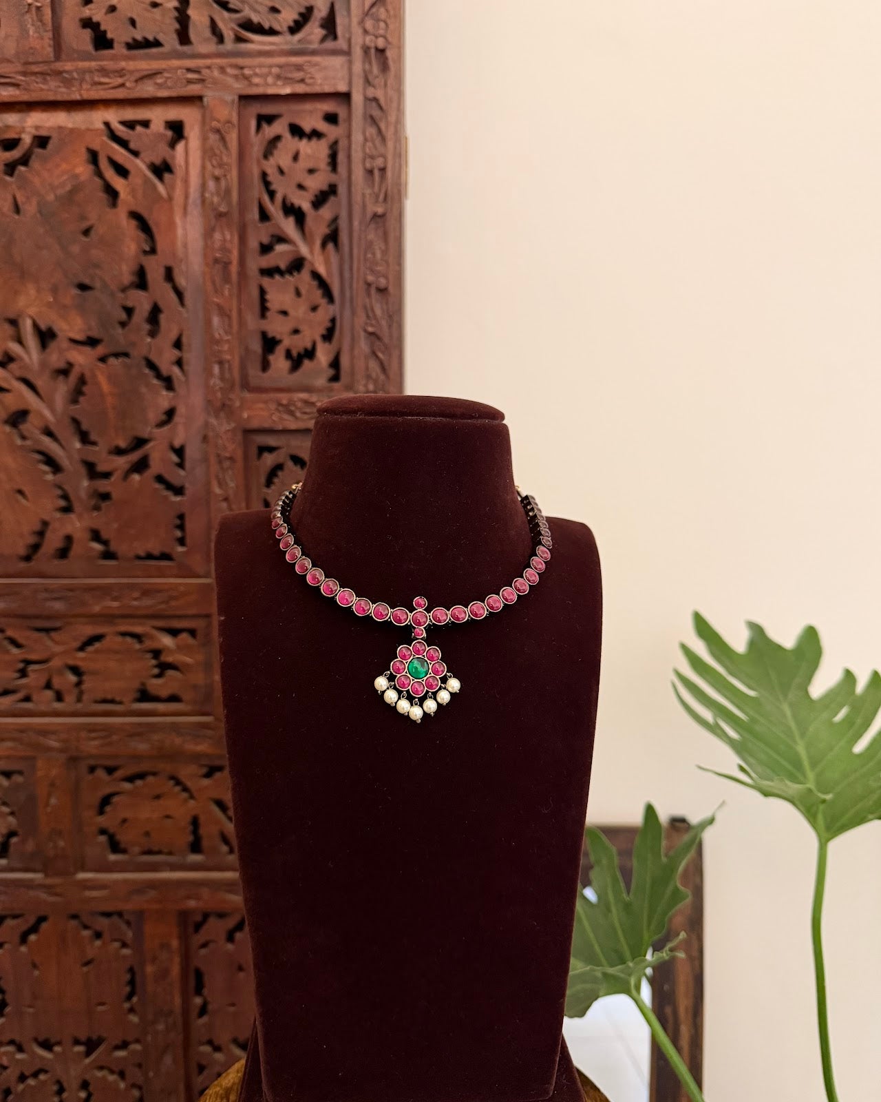 Vintage Impon Necklace Ruby NC689