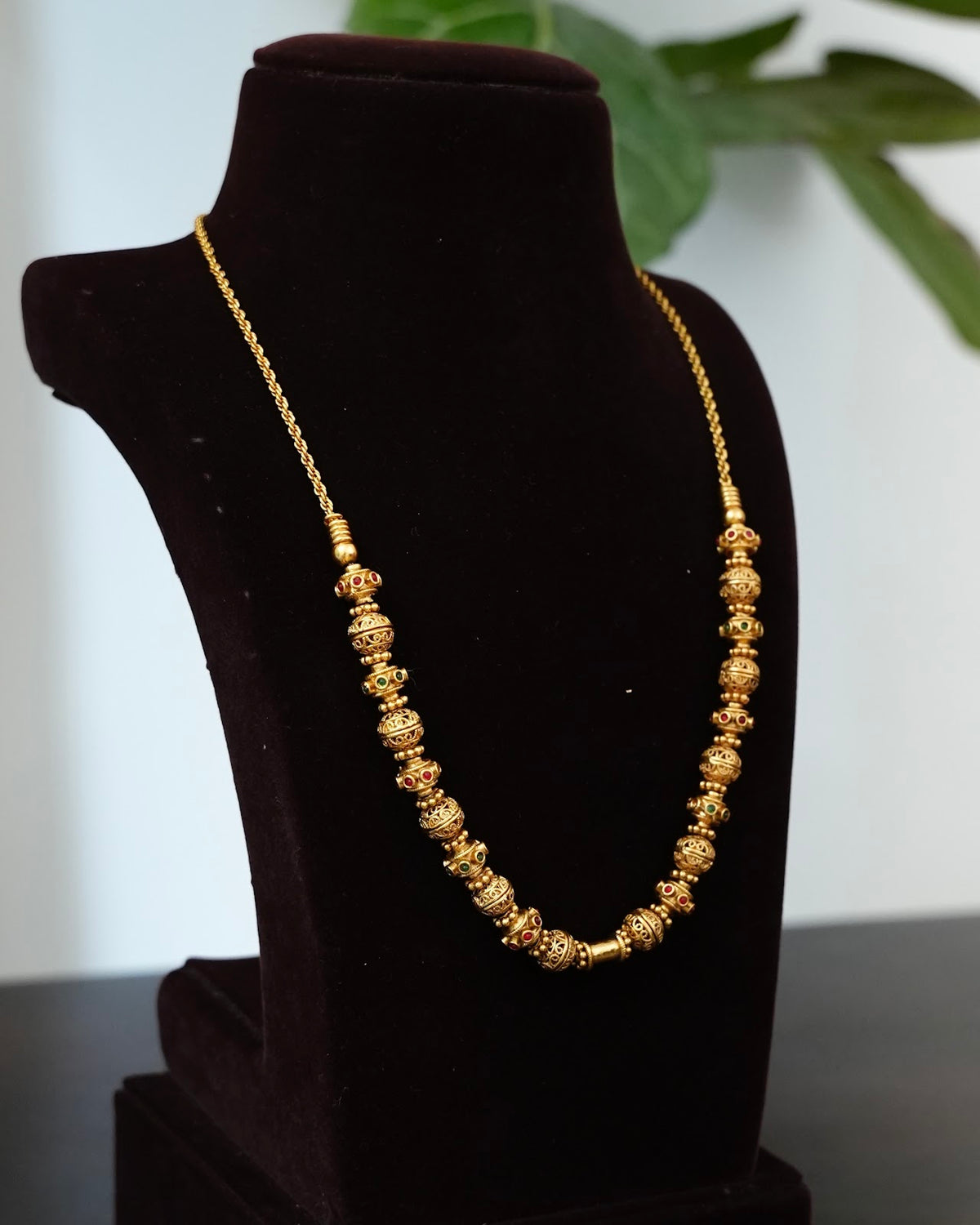 Classic Antique Gold-Finish Chain | NC907