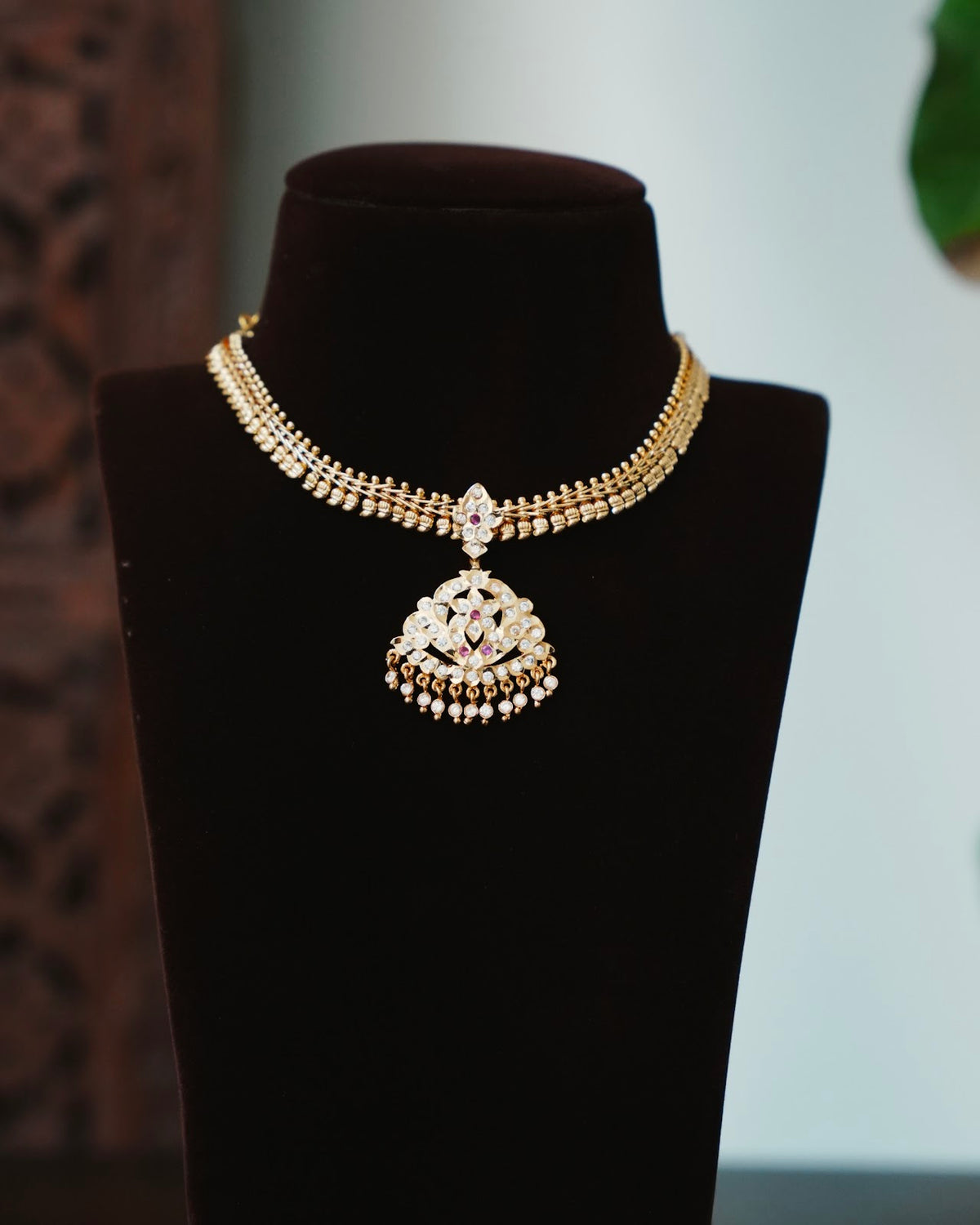 Vintage Floral Motif Impon Necklace | Ruby & White | Handmade Gold Tone | NC936