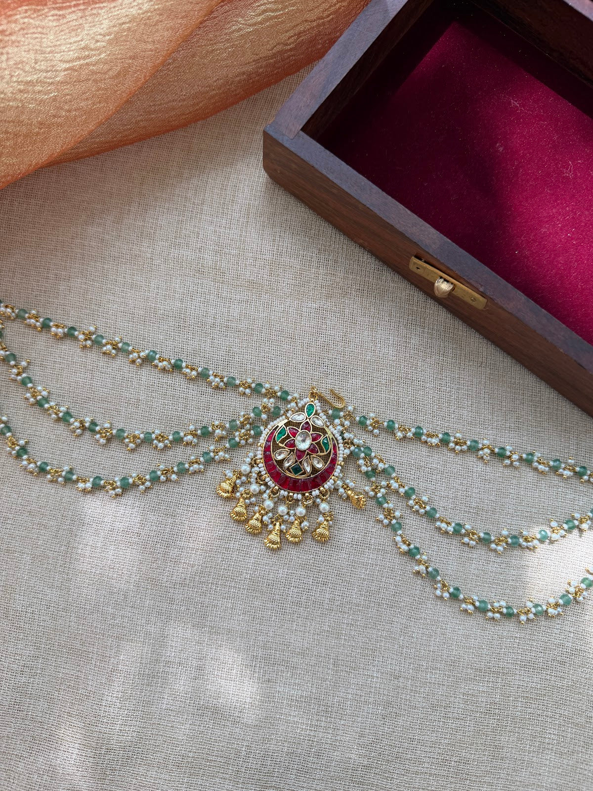 Royal Kundan Pendant with Side Chain Hair Accessory HA411