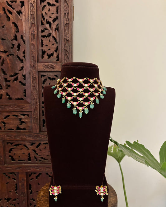 Handcrafted Contemporary Kundan Necklace with Earrings