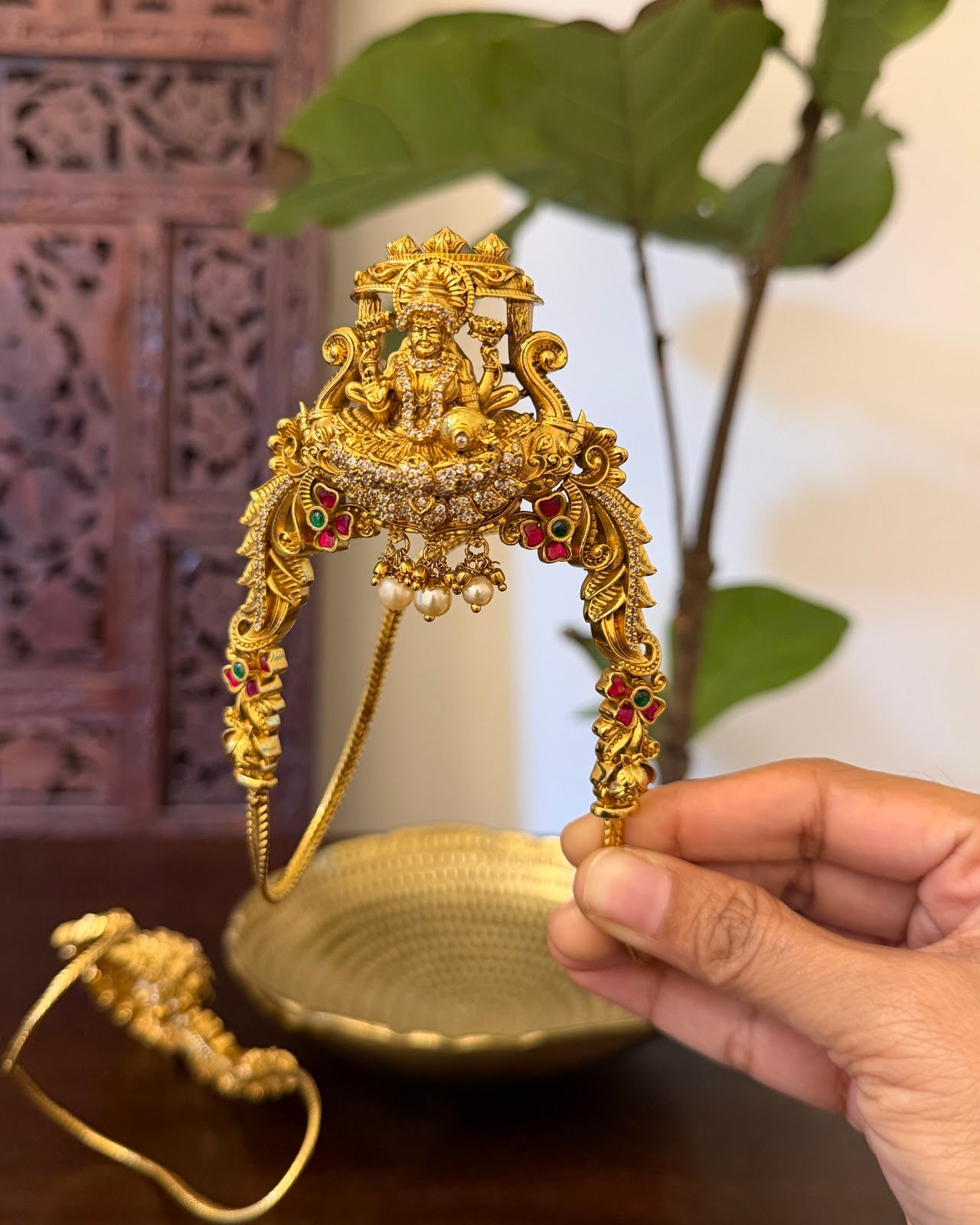Lakshmi Antique Jadau Vanki Armlets – Adjustable Fit | AR014
