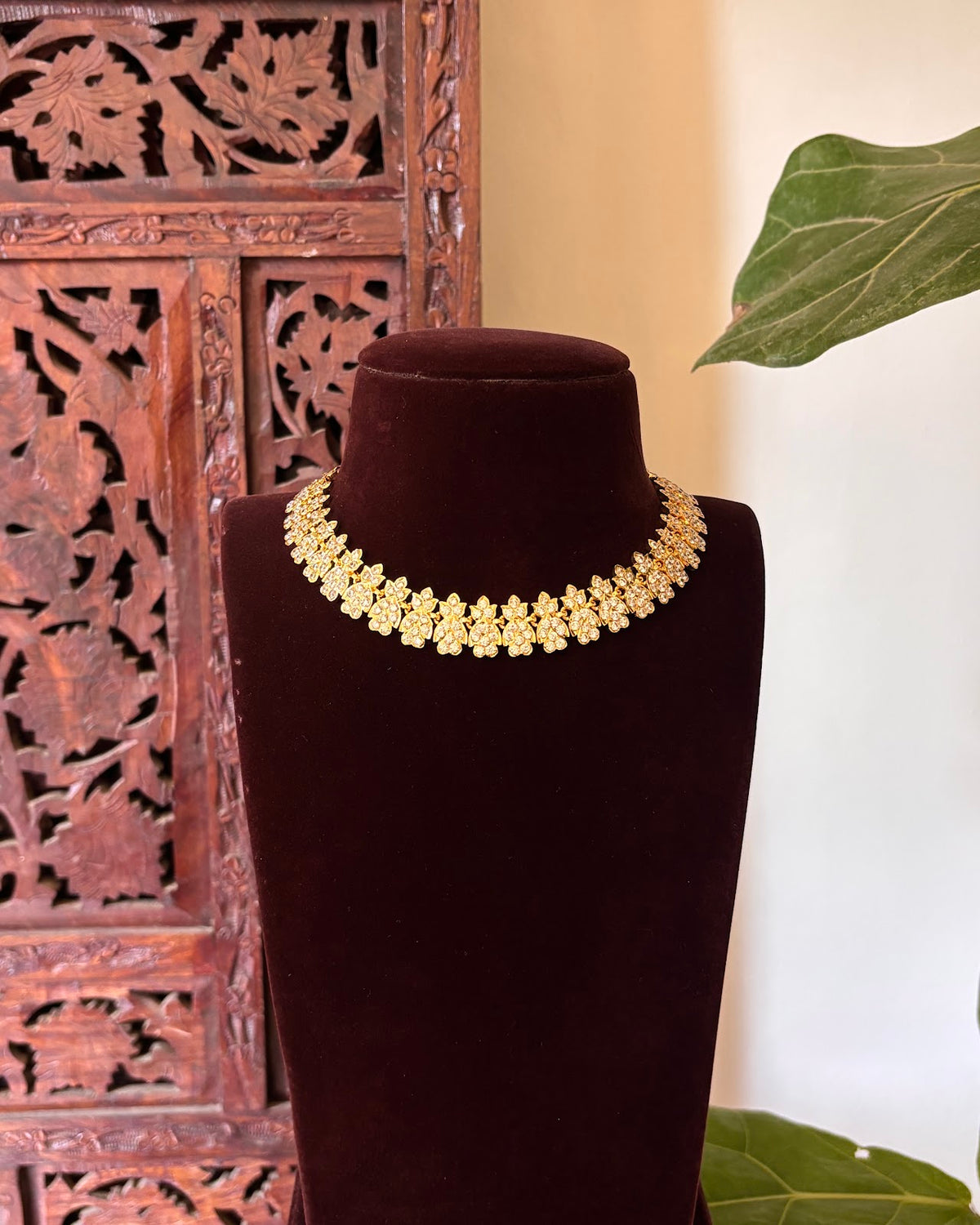 Vintage Floral Motif Impon Attigai Choker | Handmade Gold Tone | NC862