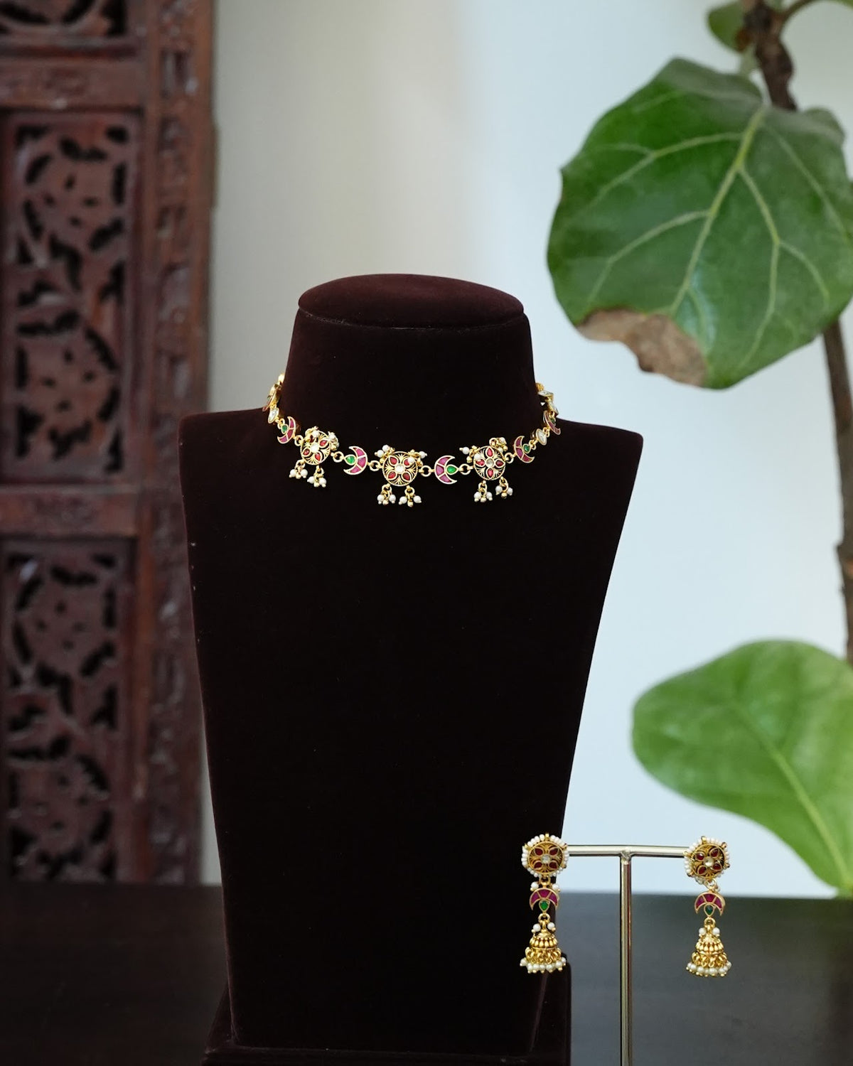 Pachi Kundan Floral Chand Choker with Earrings | Handmade Gold Plated | NC901