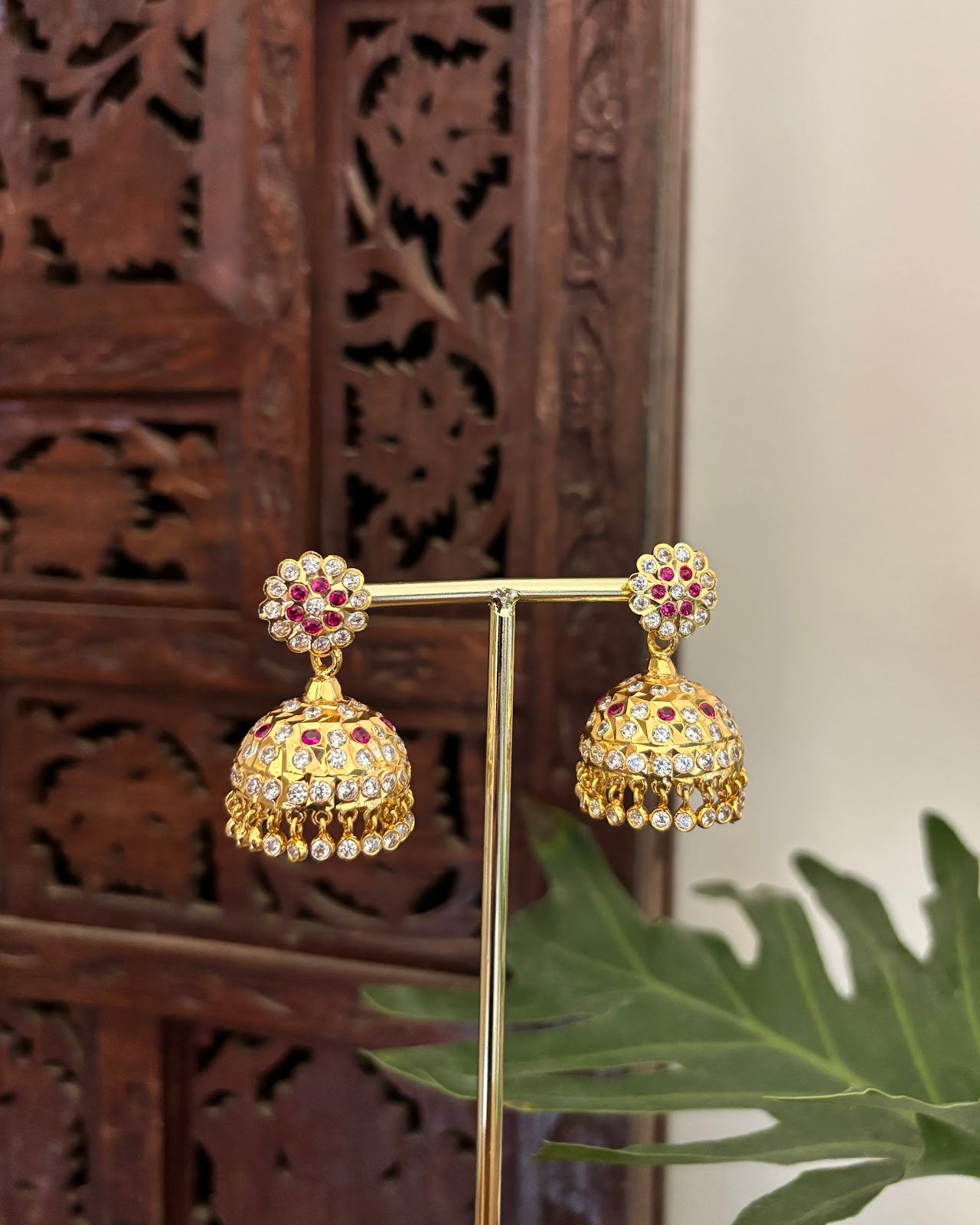 Royal Impon Jhumkas Vintage Ruby White ER391