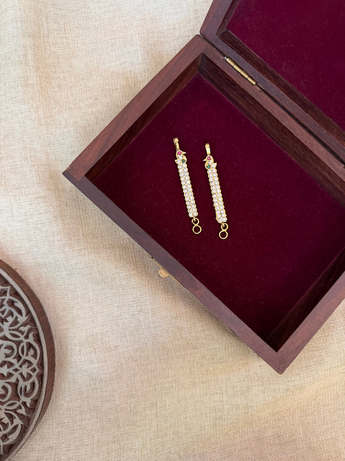 Vintage Impon Straight Ear Chain | Handmade Gold Tone | EC244