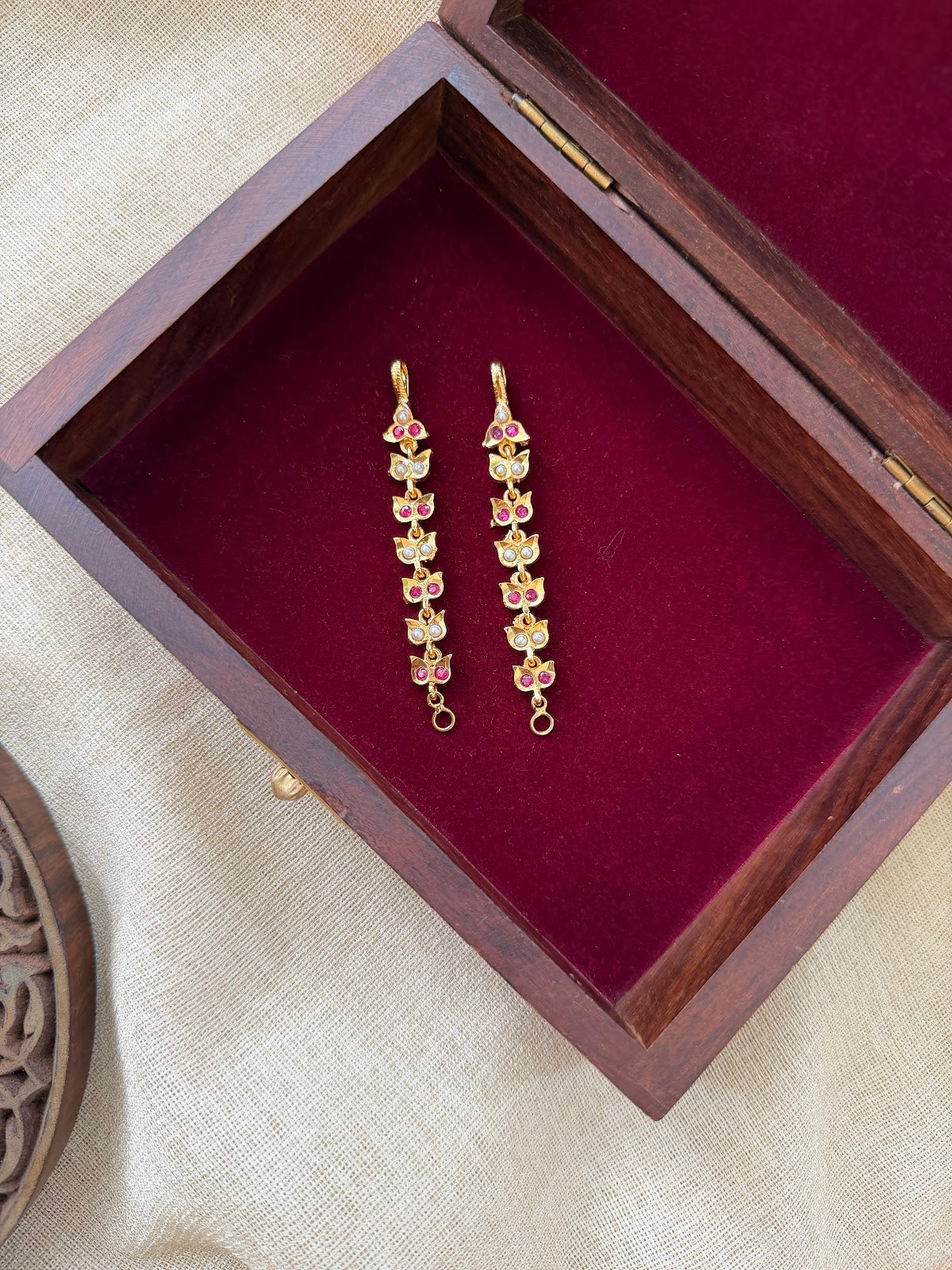 Vintage Impon Ear Chain – Heritage Floral Design EC255