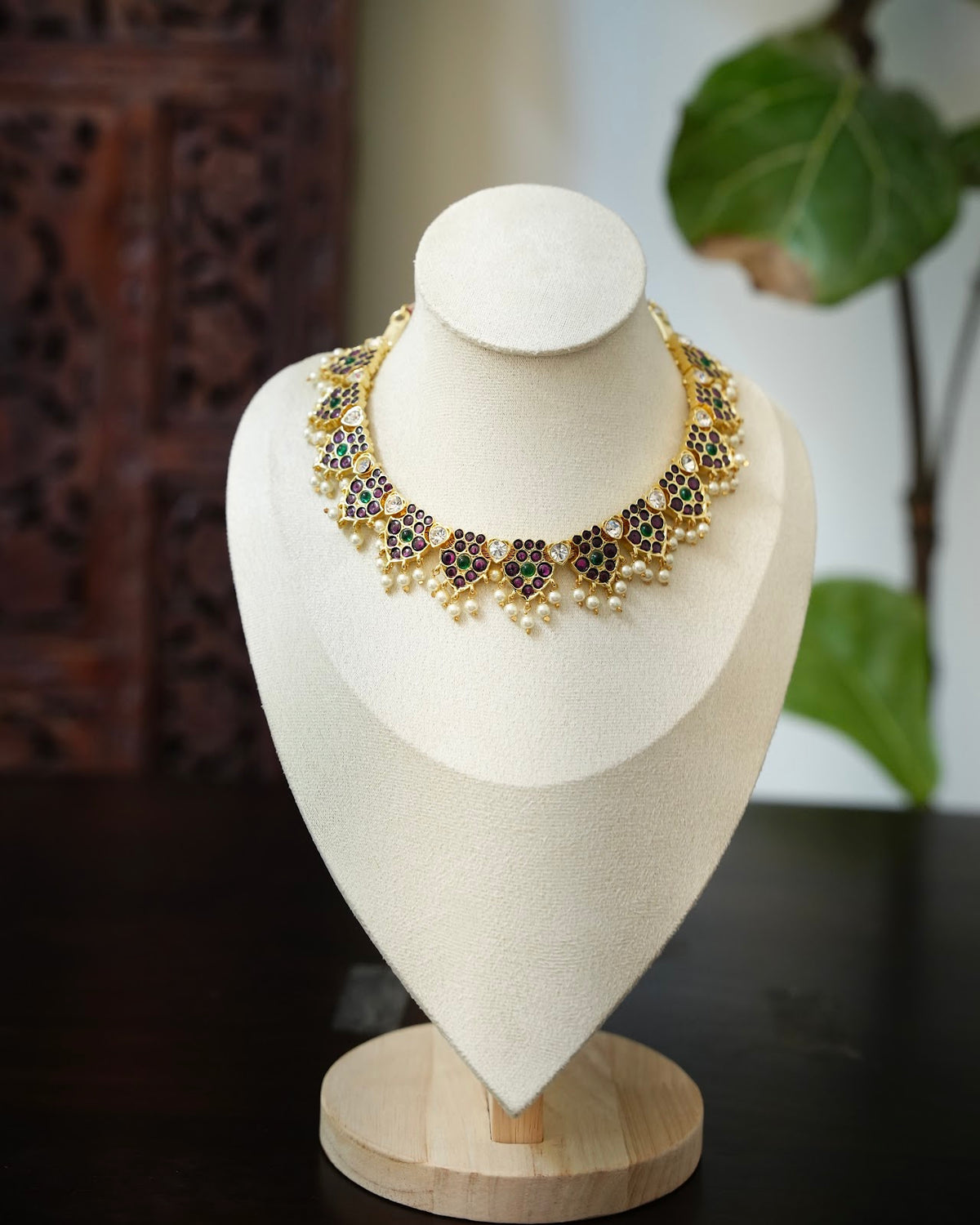 Vintage Classic Kemp Stone Choker | Handmade Gold Tone | NC916